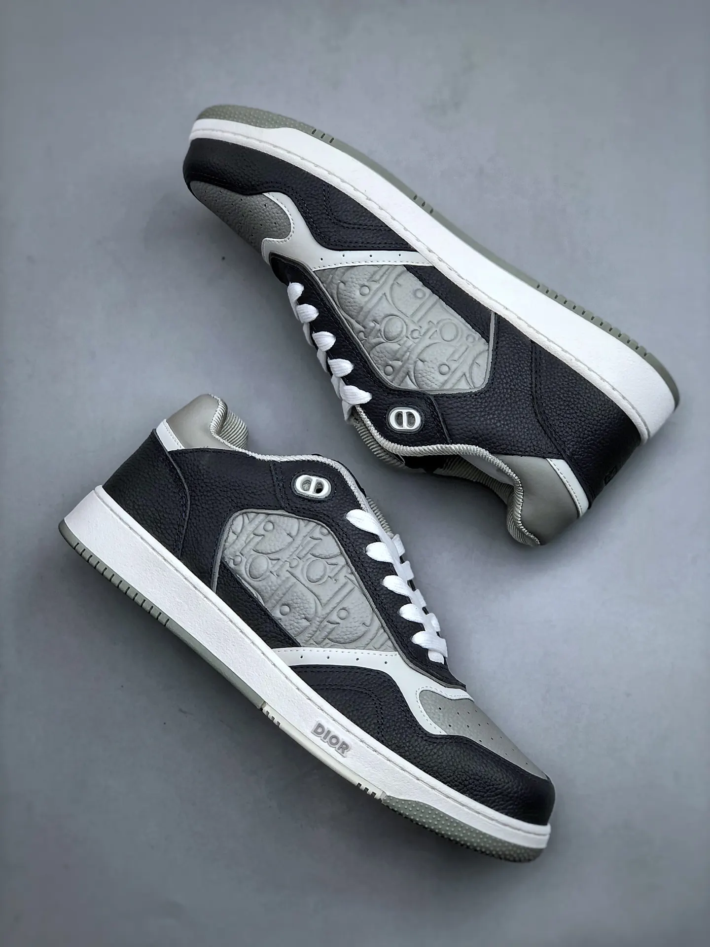 Dior 运动鞋(數字9) Dior 运动鞋(數字9)