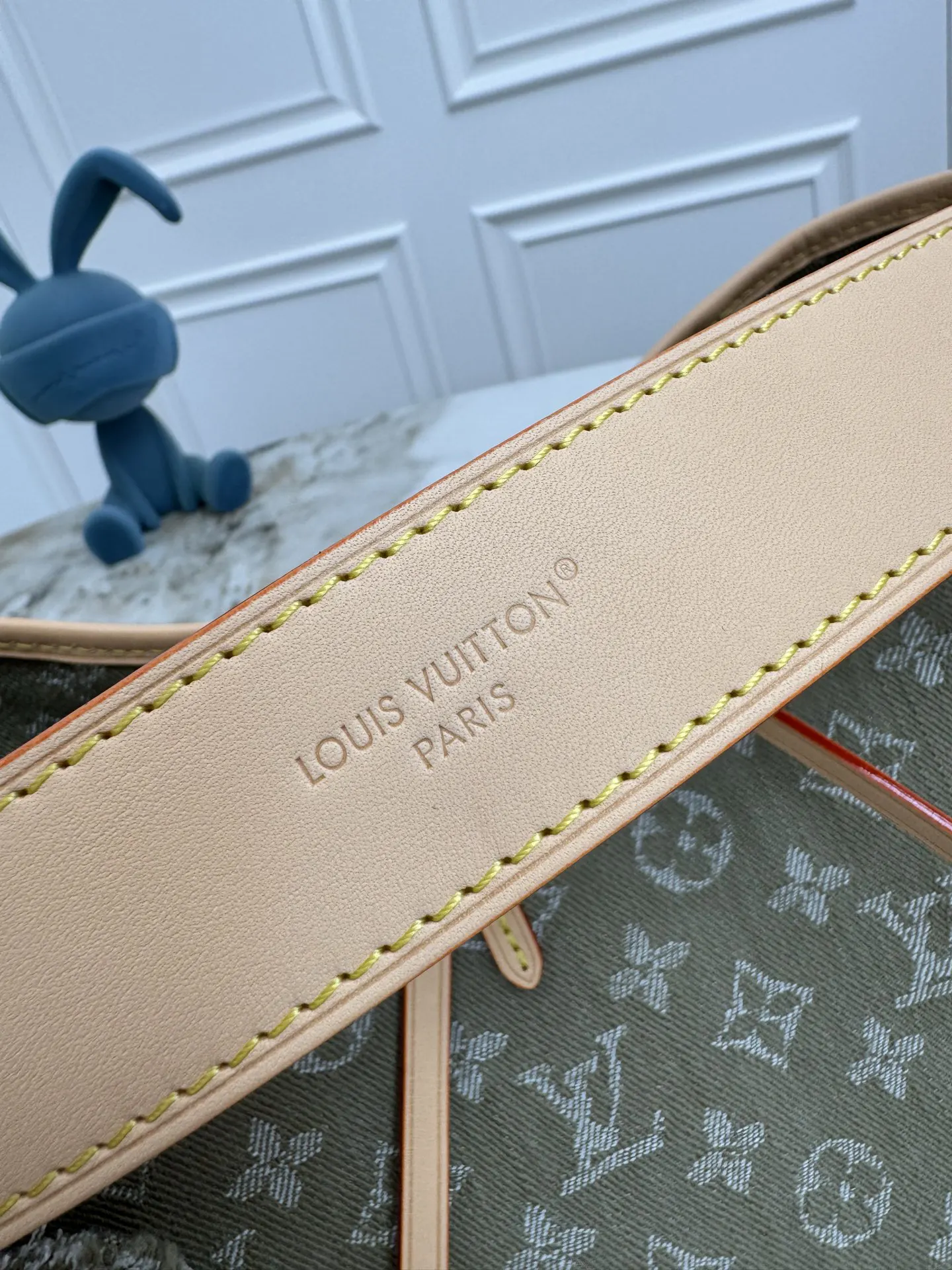 Louis Vuitton M27623 皮革 手提包