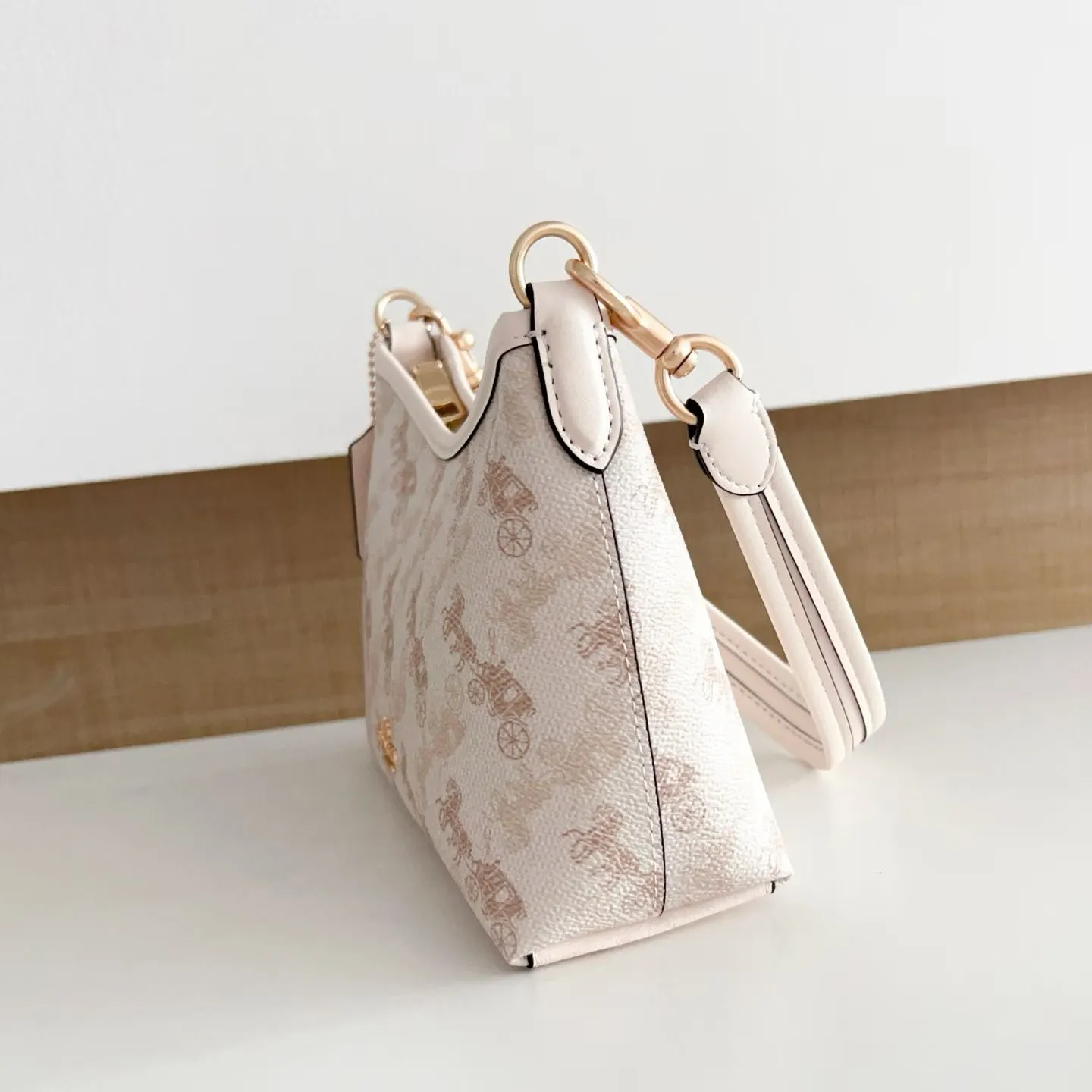 Crossbody Bag Lightweight