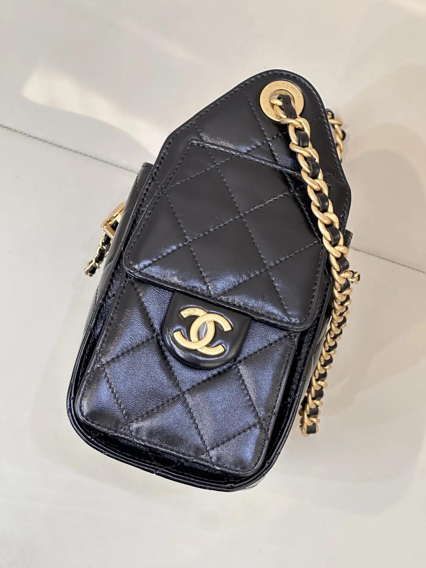 CHANEL 黑色 白色 小牛皮 腋下包 復古腋下背款