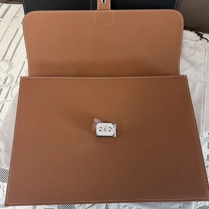 Briefcase Business Commuter Casual Leather Image 9 Briefcase Business Commuter Casual Leather Image 9