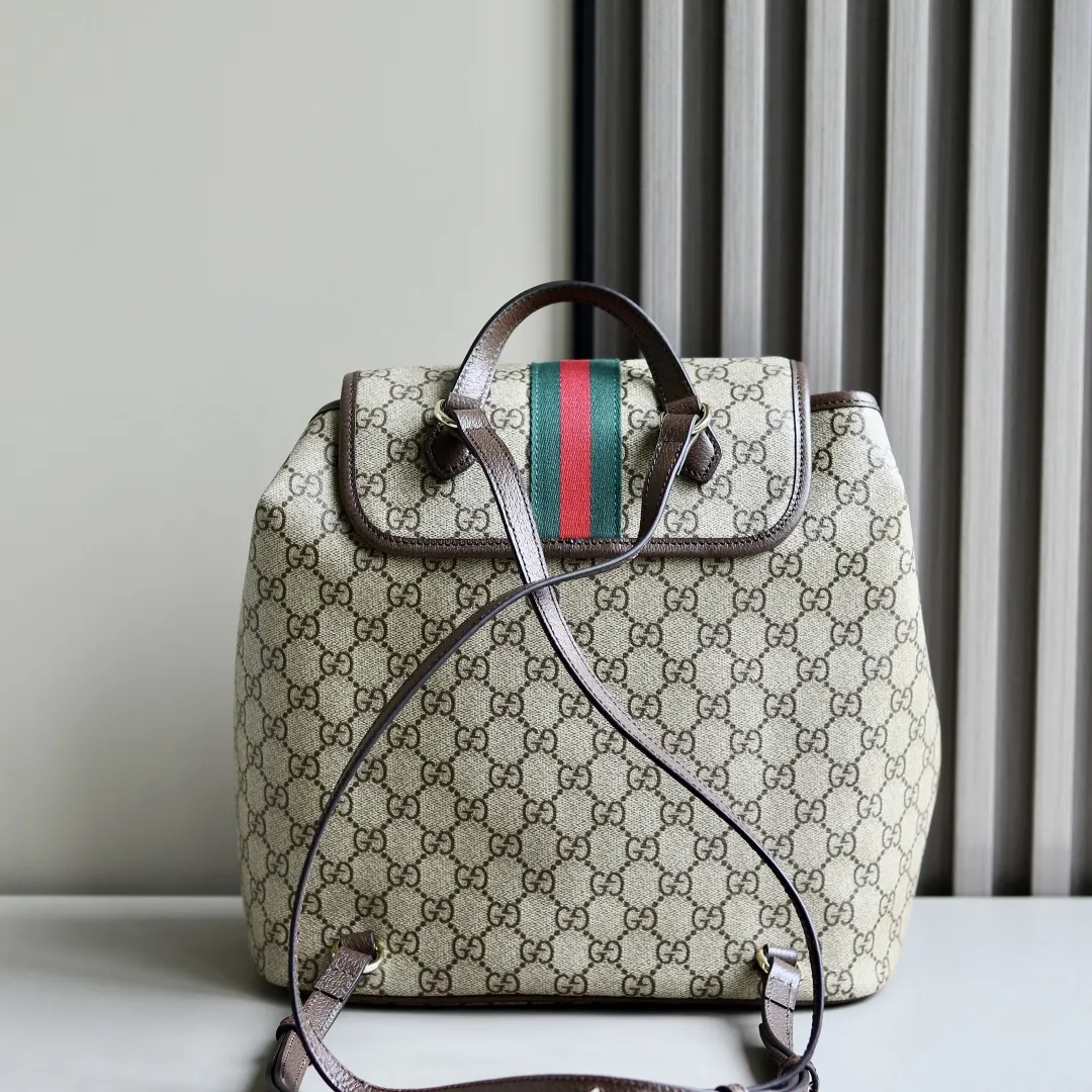 Gucci 双肩包