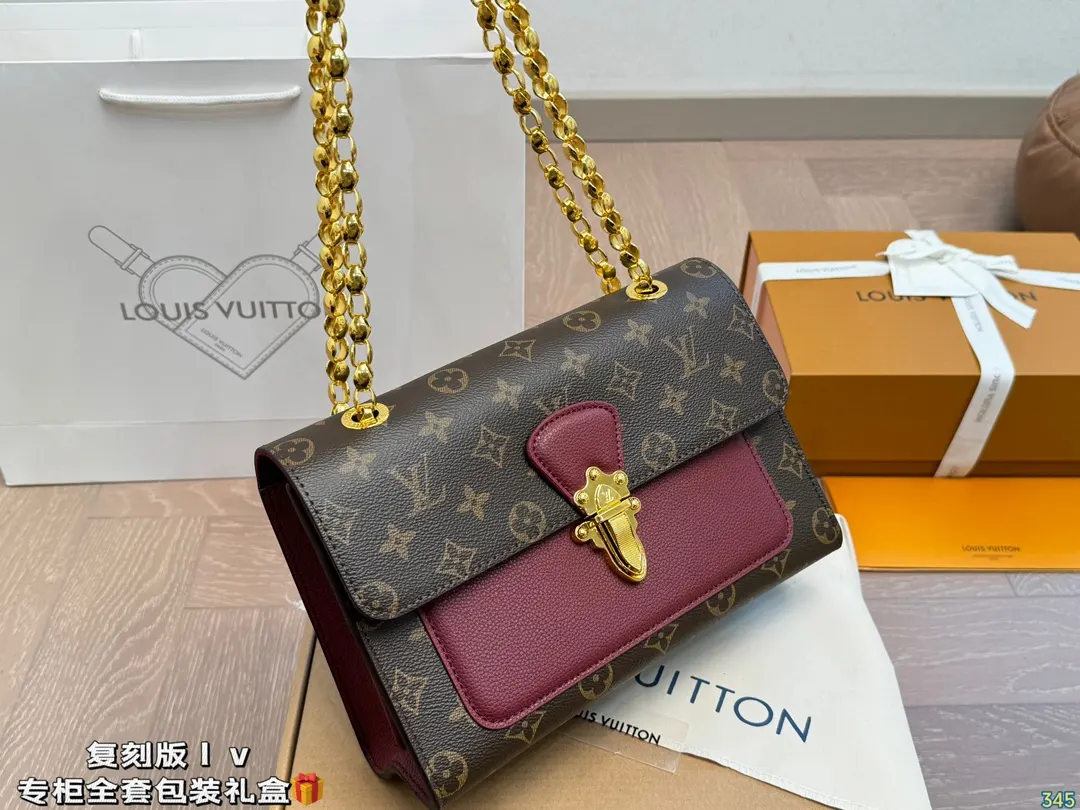 LV 經典秀款 victoi 鏈條包 精致鏈條款
