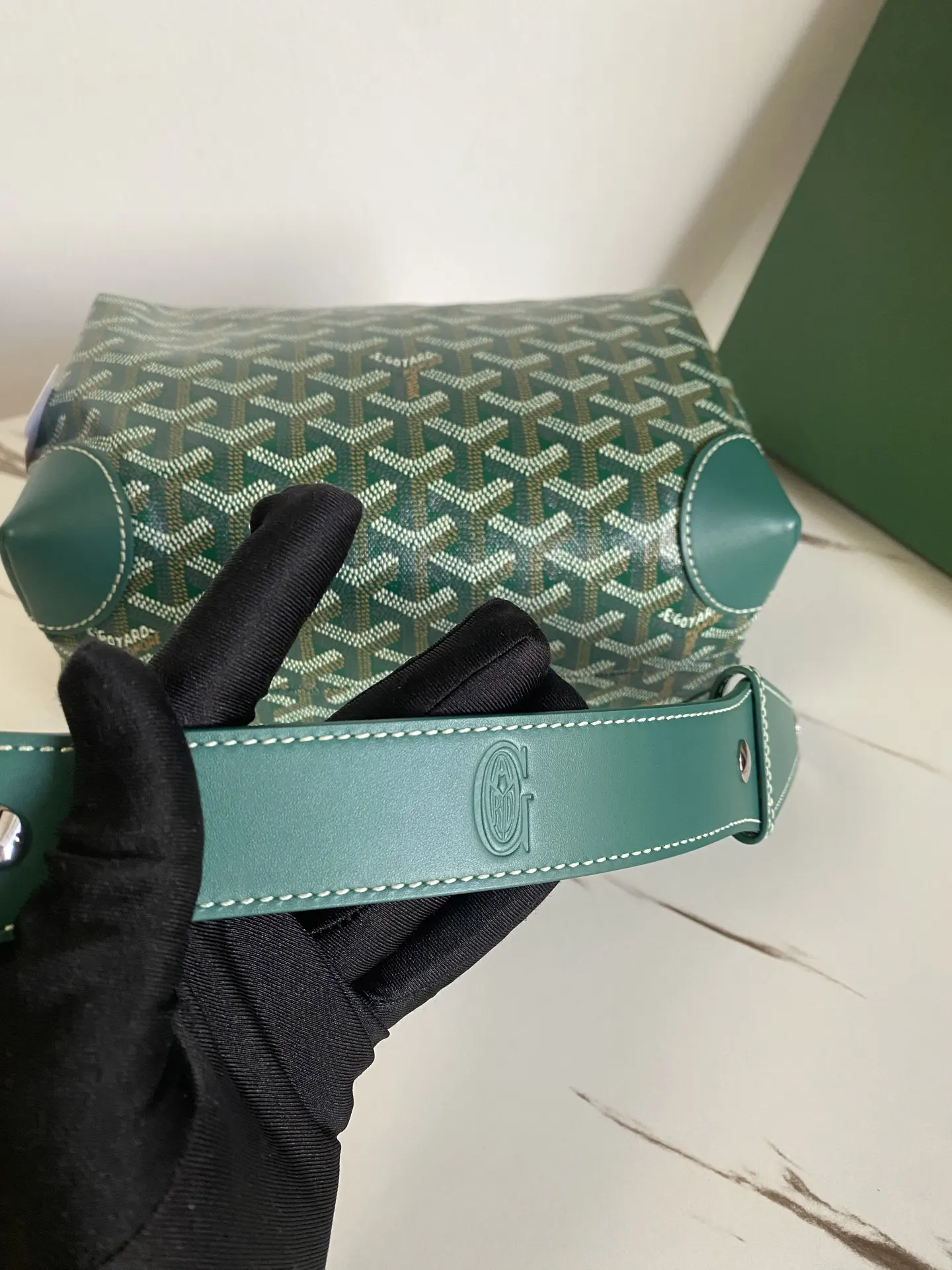 小牛皮 广州老牌 生产 Boeing 化妆包收 便携收纳款