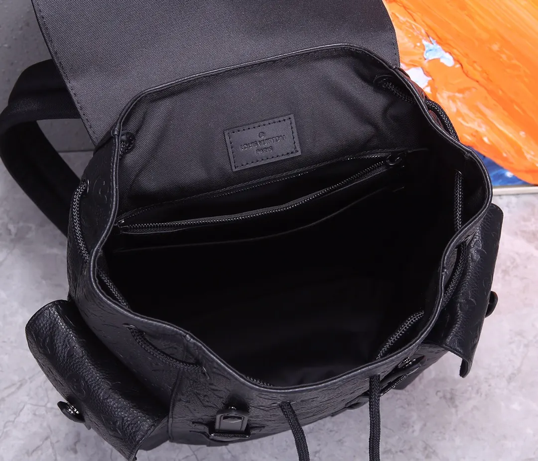 LV 黑色 银色 牛皮 双肩包 实用双肩款