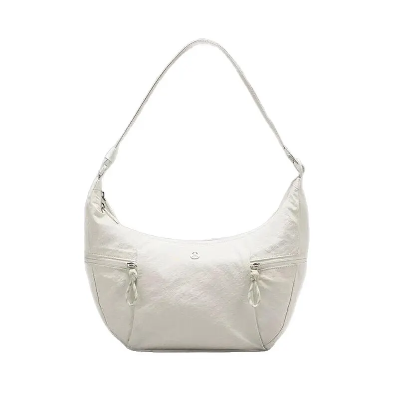 Black White Crossbody Bag Lightweight Casual Versatile Image 5 Black White Crossbody Bag Lightweight Casual Versatile Image 5