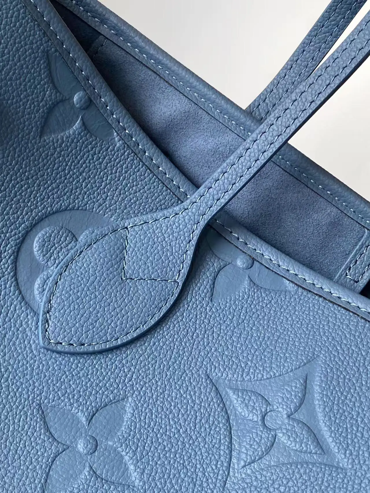Louis Vuitton Tote Bag Commuter | ORBUYBAG