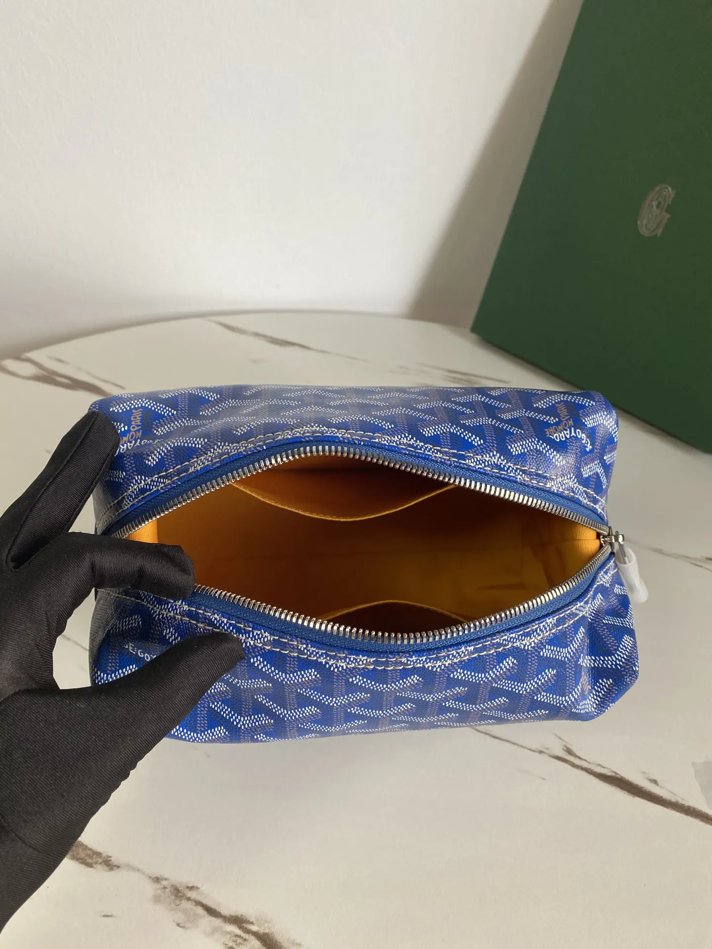 Cosmetic Pouch Leather