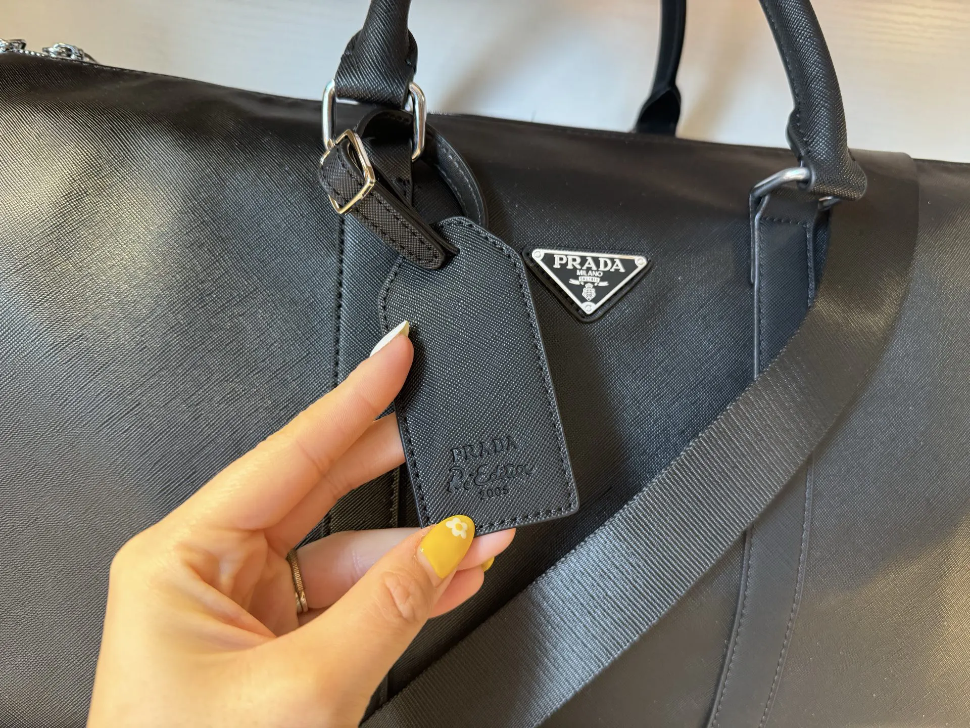 Prada 黑色 白色 尼龍 旅行袋 大容量旅行款