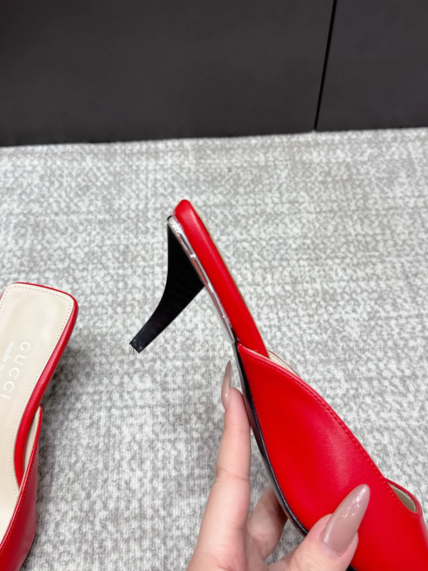 Gucci Logo休闲运动鞋