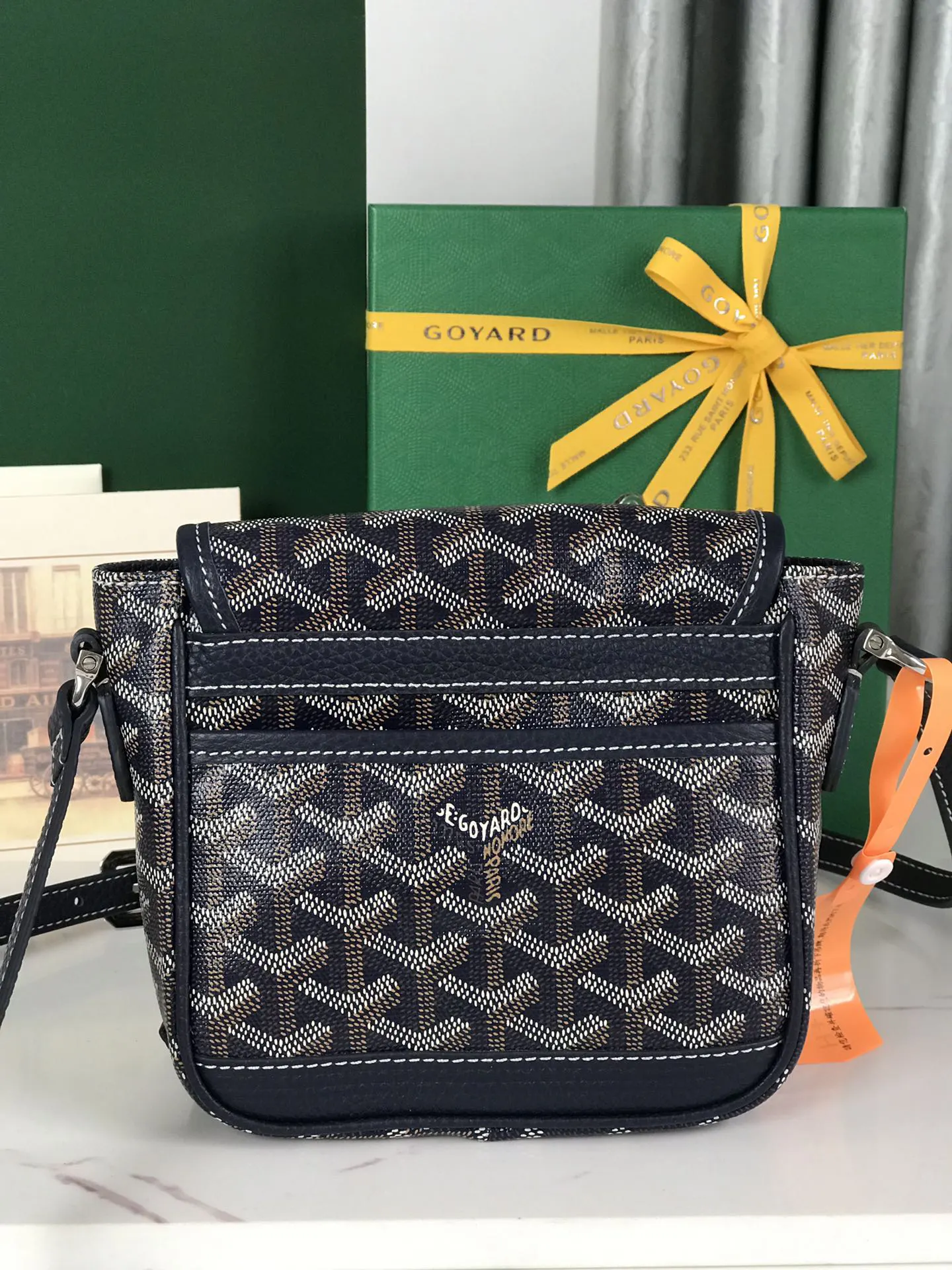 Fashion Item Travel