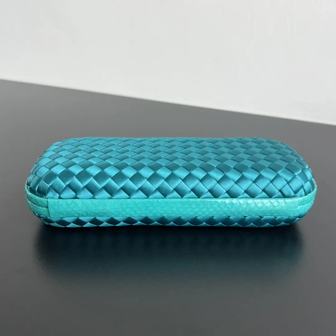 Cosmetic Pouch