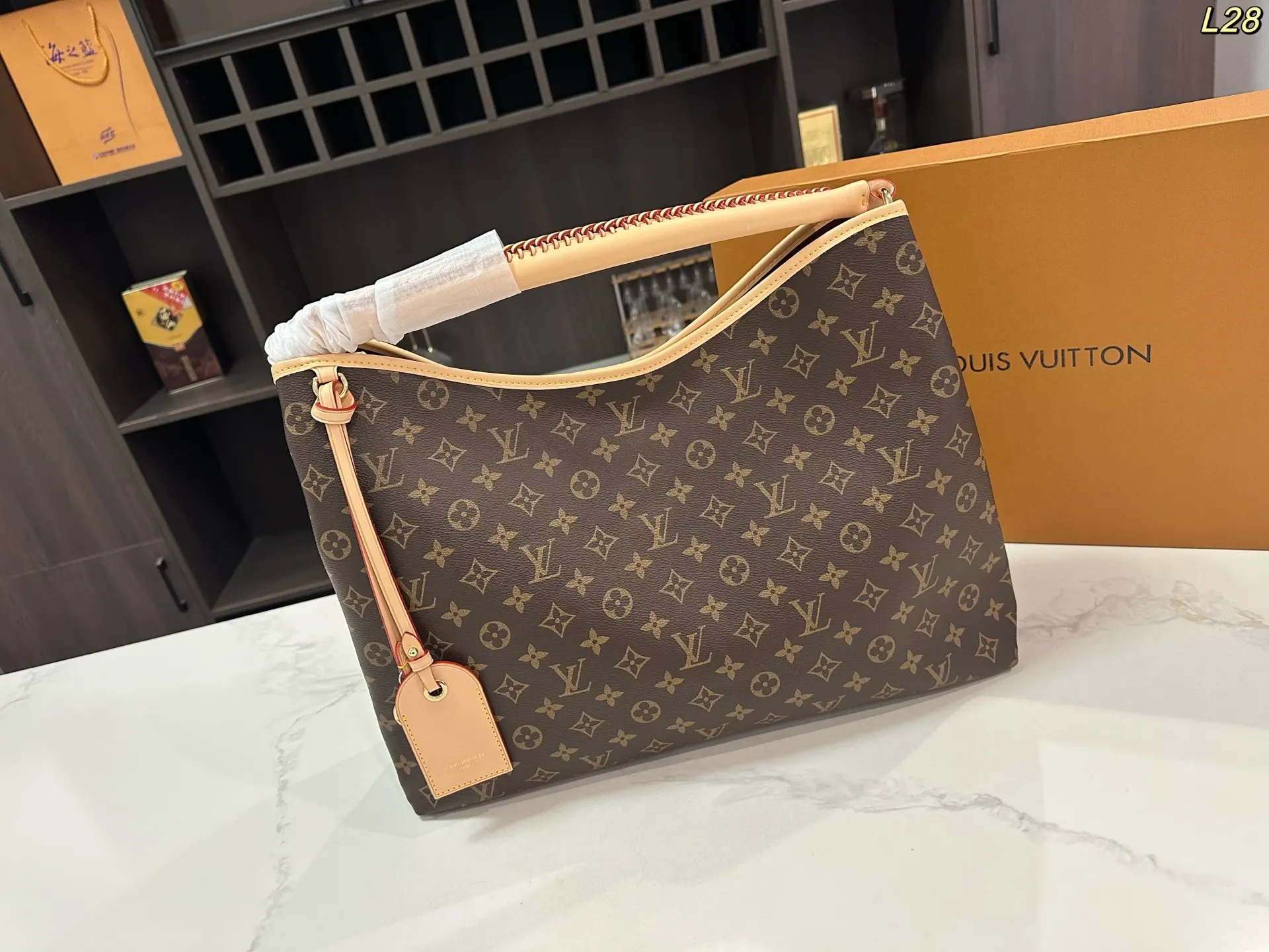 LV 老花 中古 购物袋 腋下包 复古腋下背款