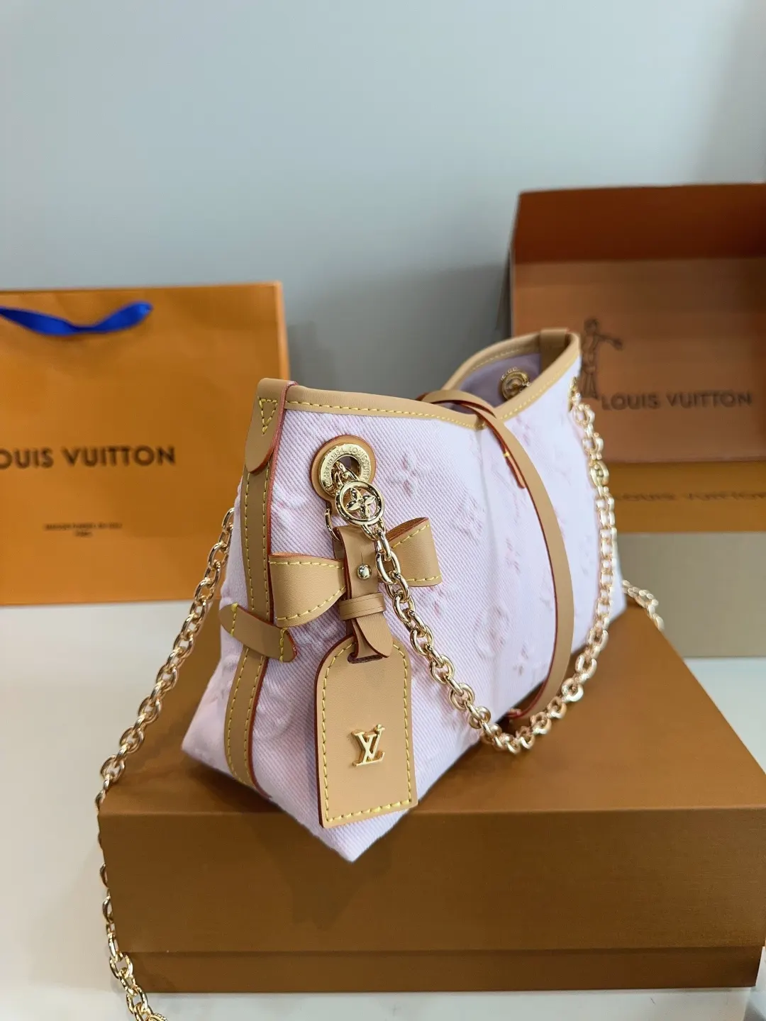 LV CarryAll 最强者CarryAll 可爱休闲 斜挎包 轻便斜挎款