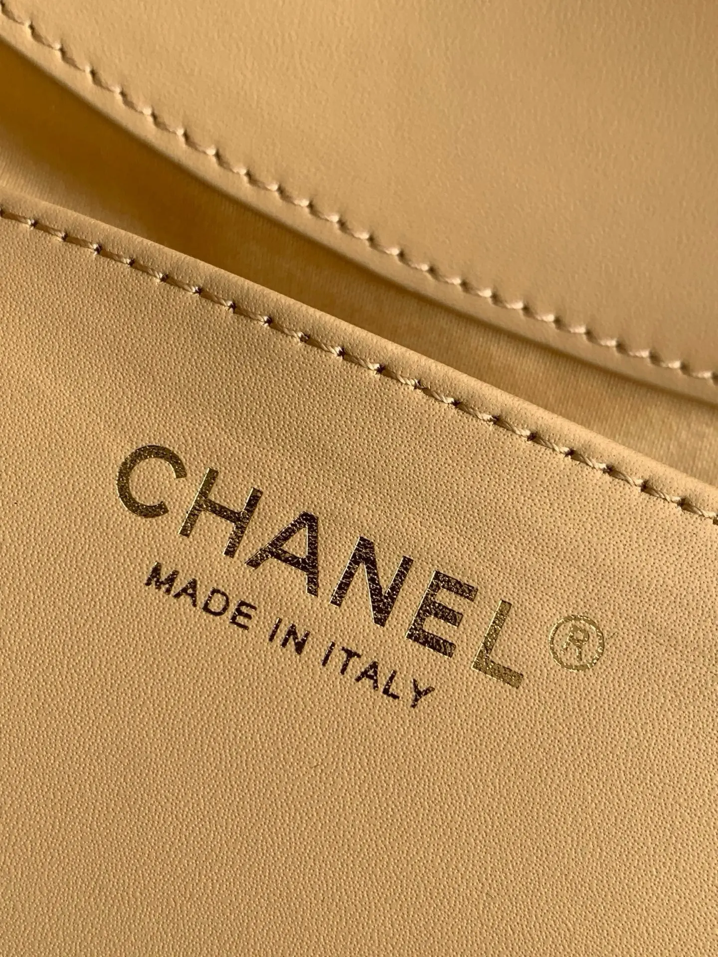 Beige Chain Bag Image 9 Beige Chain Bag Image 9