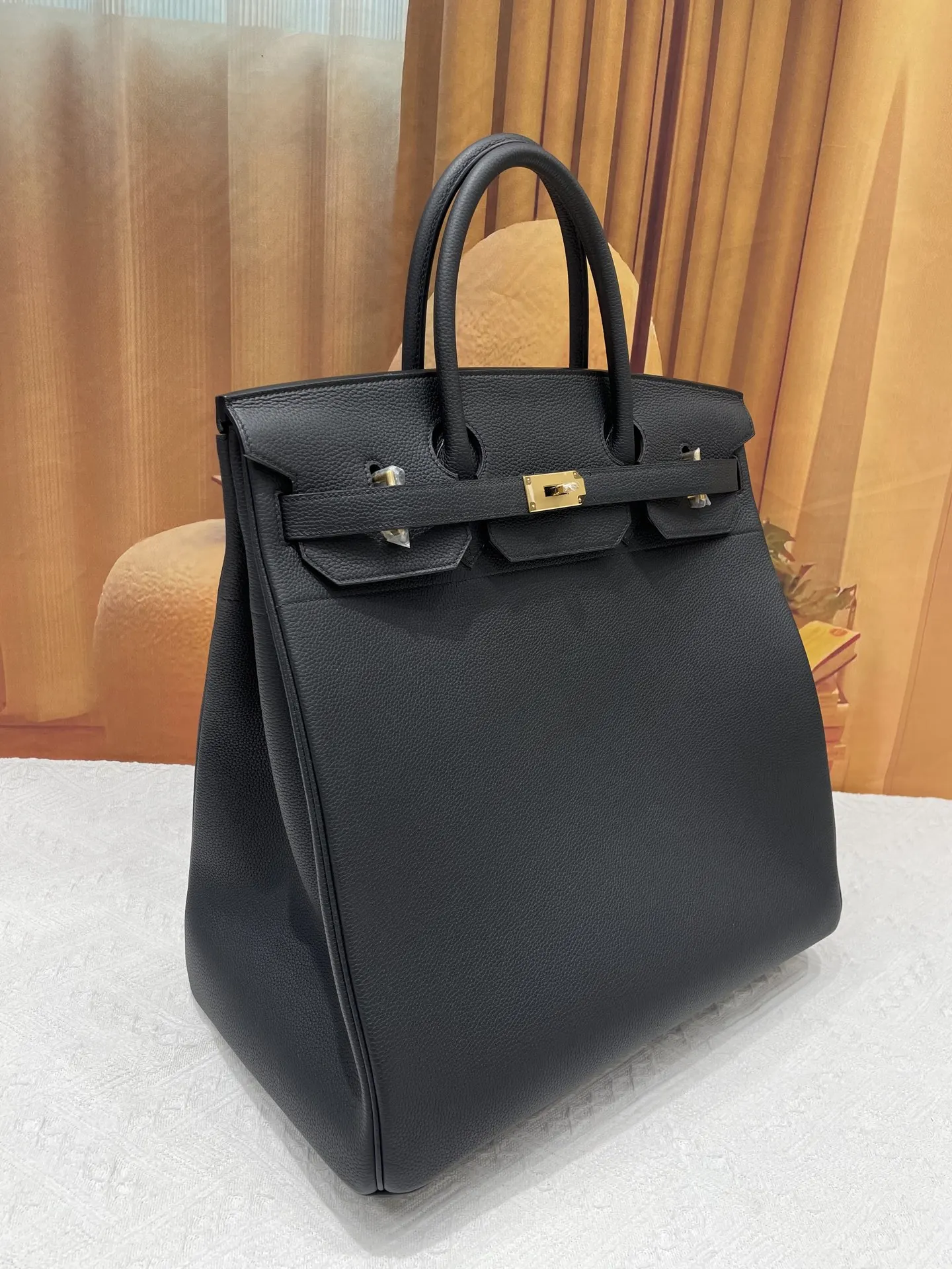 Black Style 02 Style Image 4 Black Style 02 Style Image 4