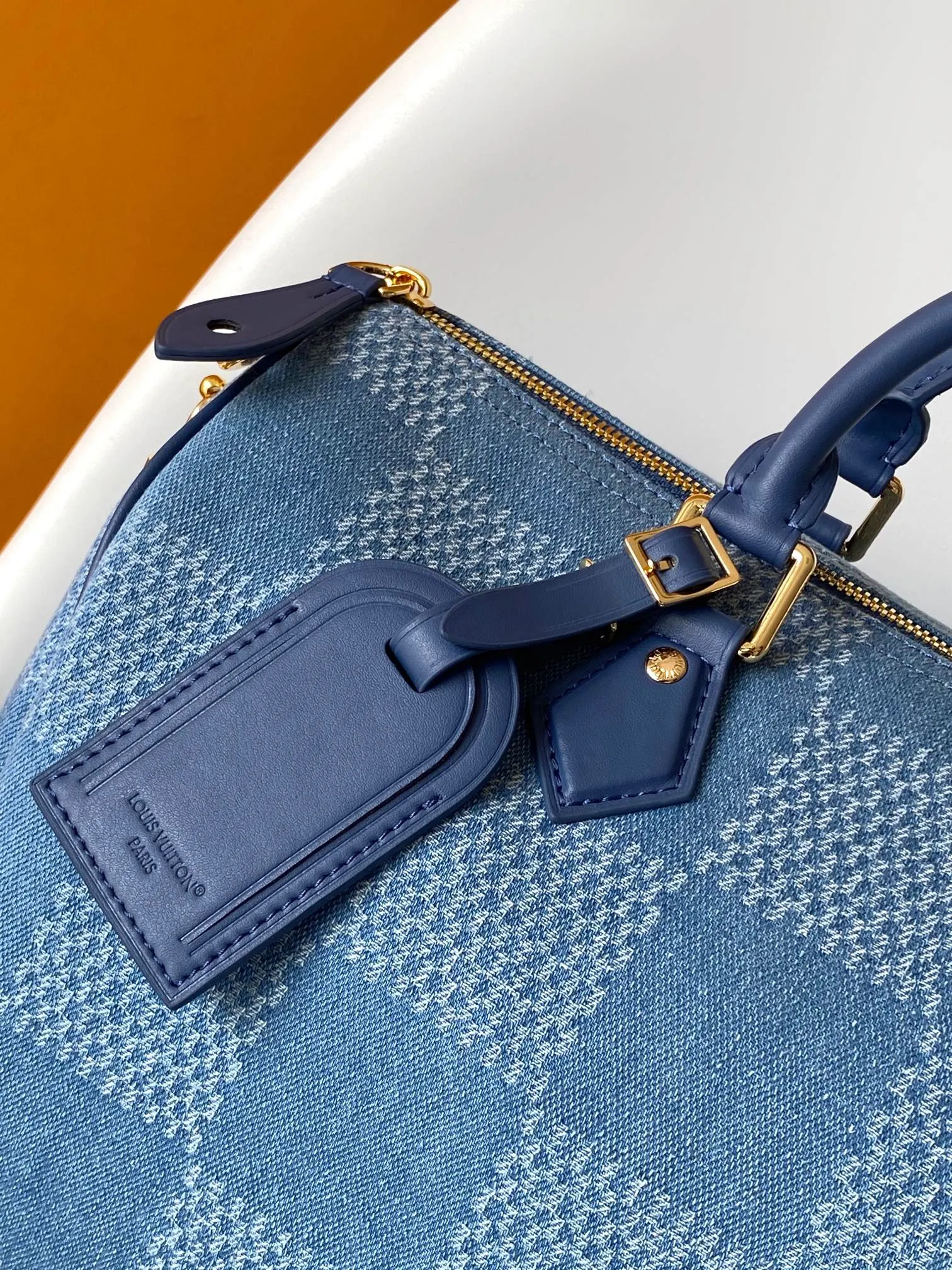 Chain Bag Leather