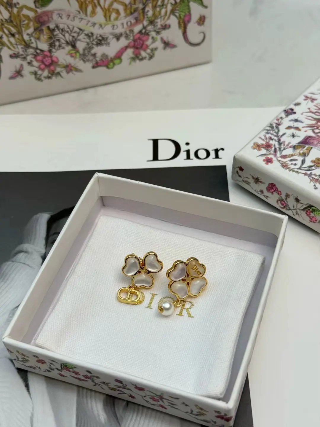 Dior 白色包包 手提斜挎 手提包