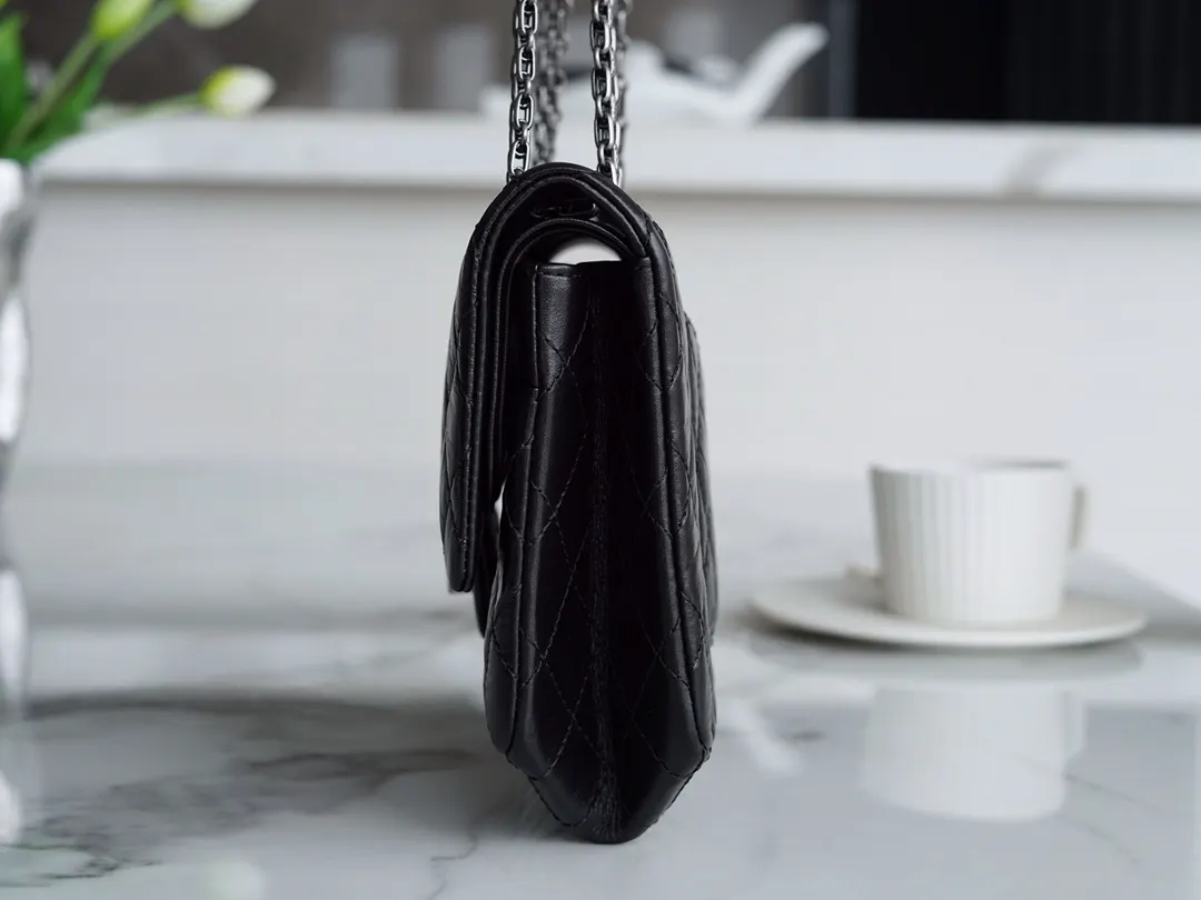 CHANEL 牛皮 鏈條包 精致鏈條款