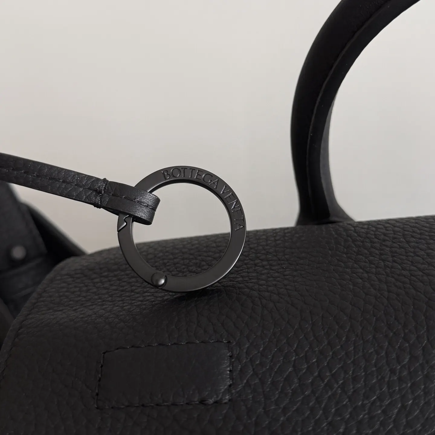 Bottega Veneta 斜挎包 轻便斜挎款
