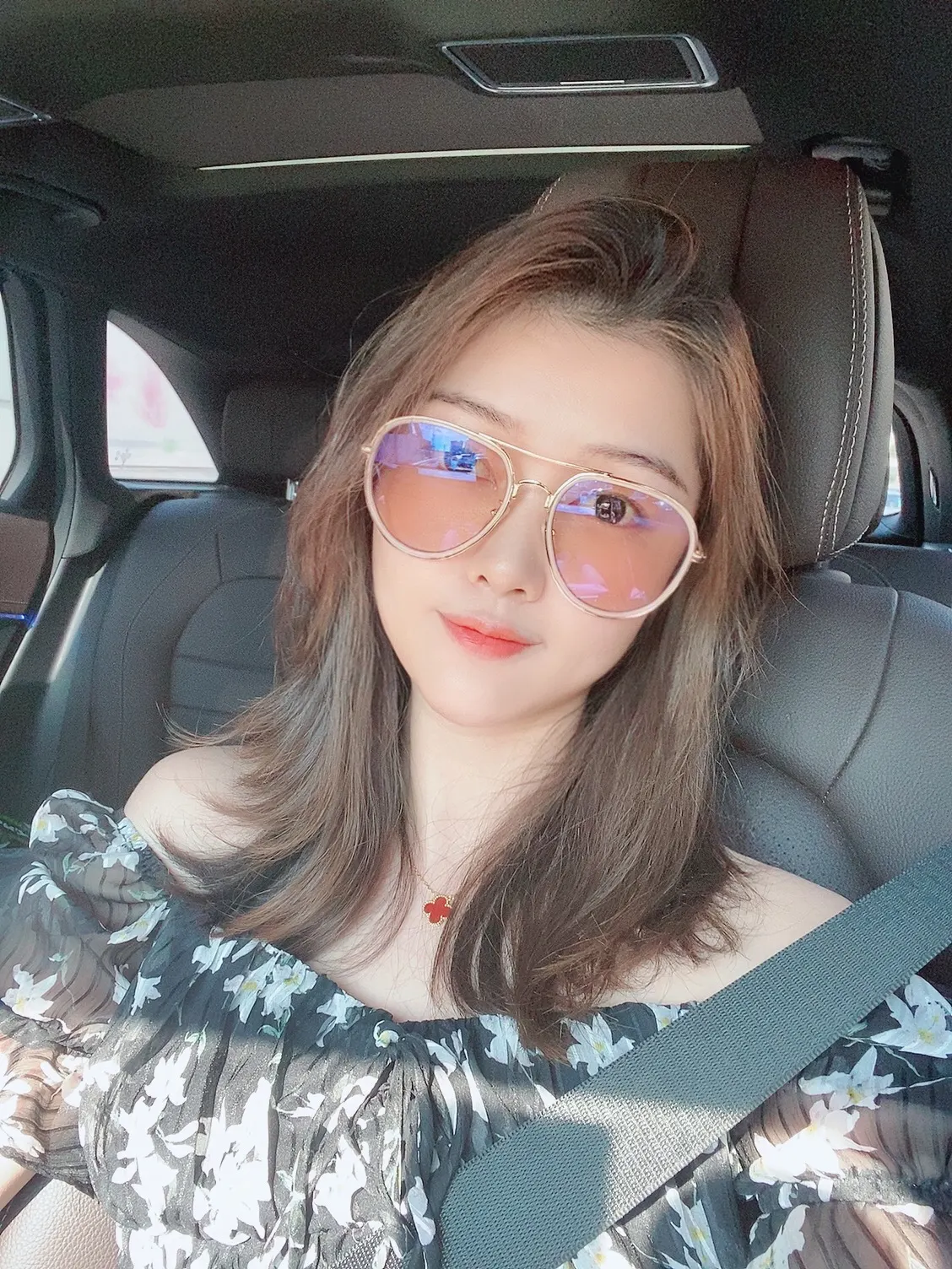 Van Cleef 四叶草 项链 精致锁骨链款 款2