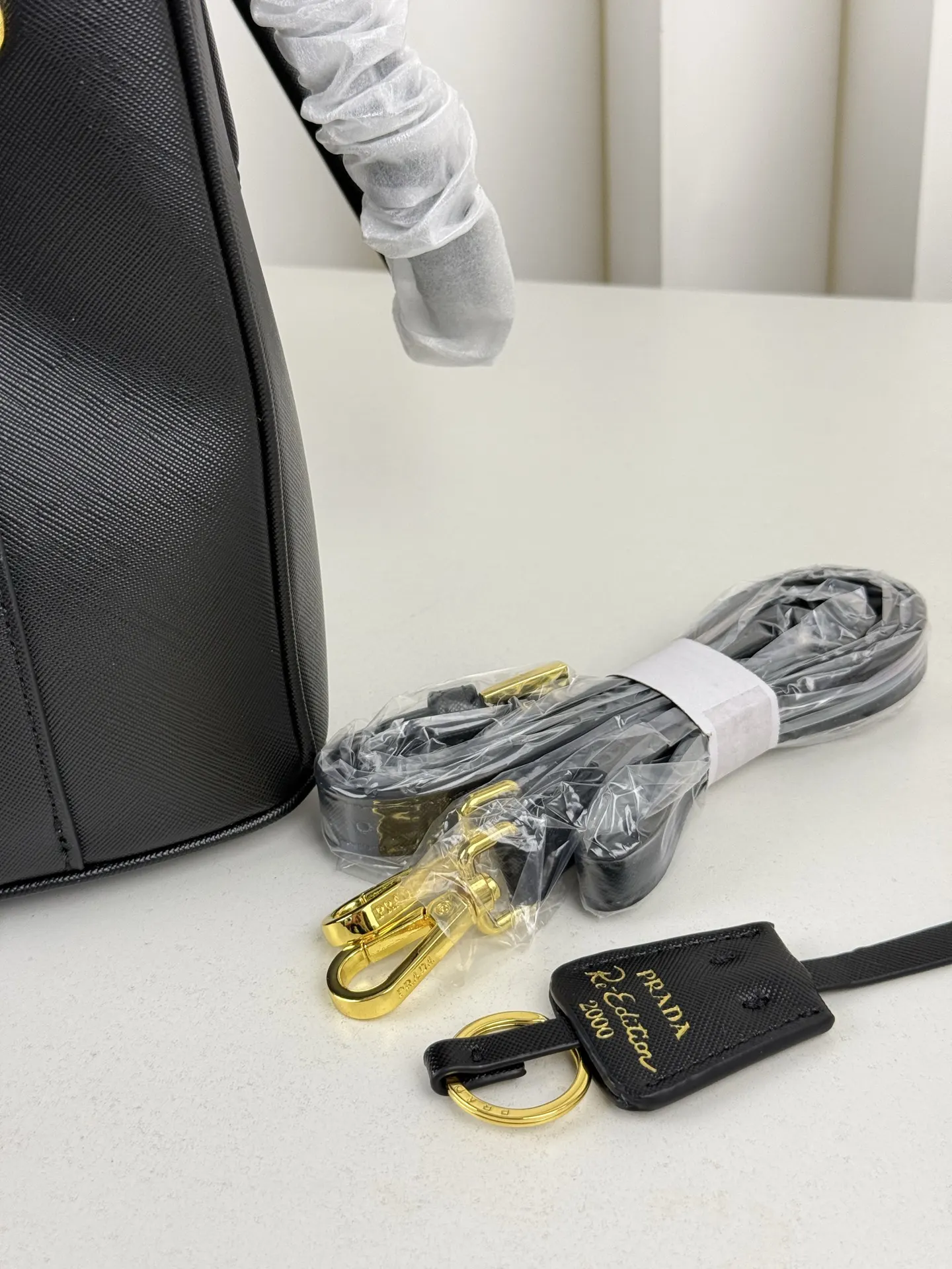 PRADA Saffiano十字纹牛皮 三角标 杀手包 经典手提款