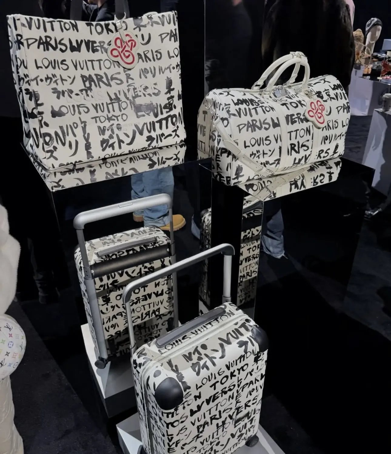LV 黑色 老花 Mo行李箱 旅行拉杆款 轻便出行款