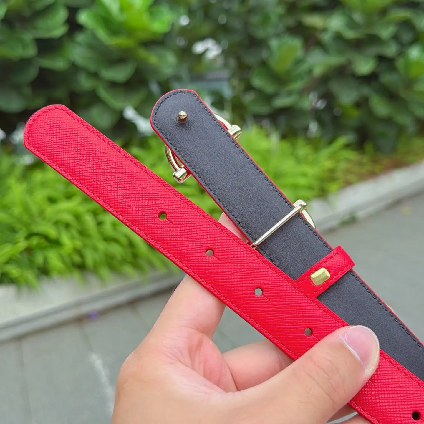 Gucci 双G扣牛皮双面腰带 商务休闲款
