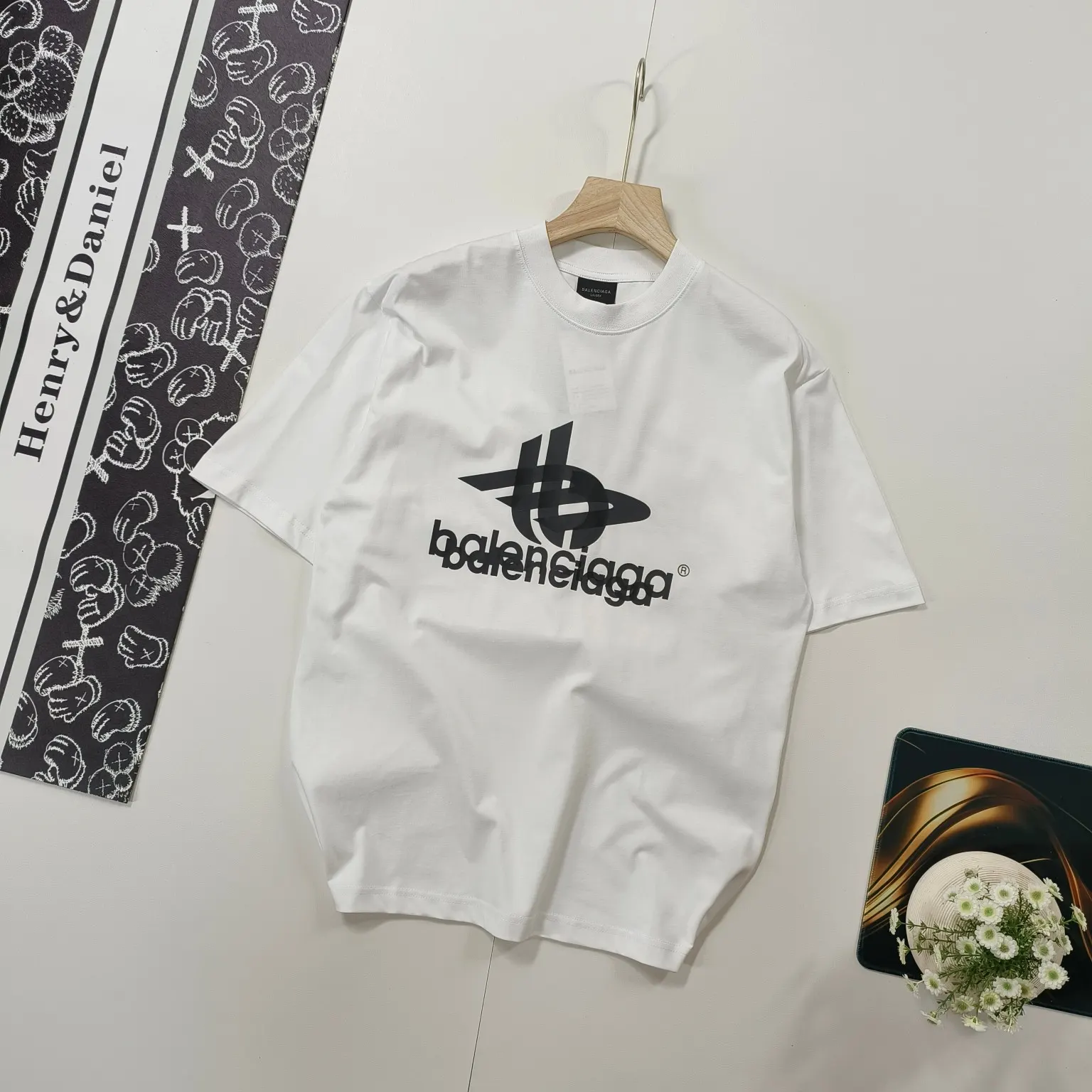 Balenciaga 黑色 純棉 Logo 短袖T恤(數字3) Balenciaga 黑色 純棉 Logo 短袖T恤(數字3)