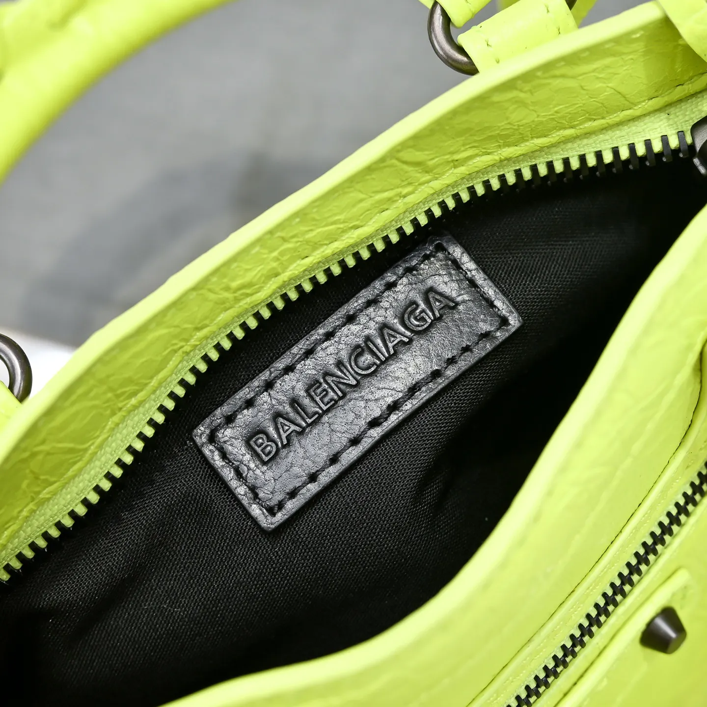 Balenciaga City Le 荧光绿 手提包 经典手提