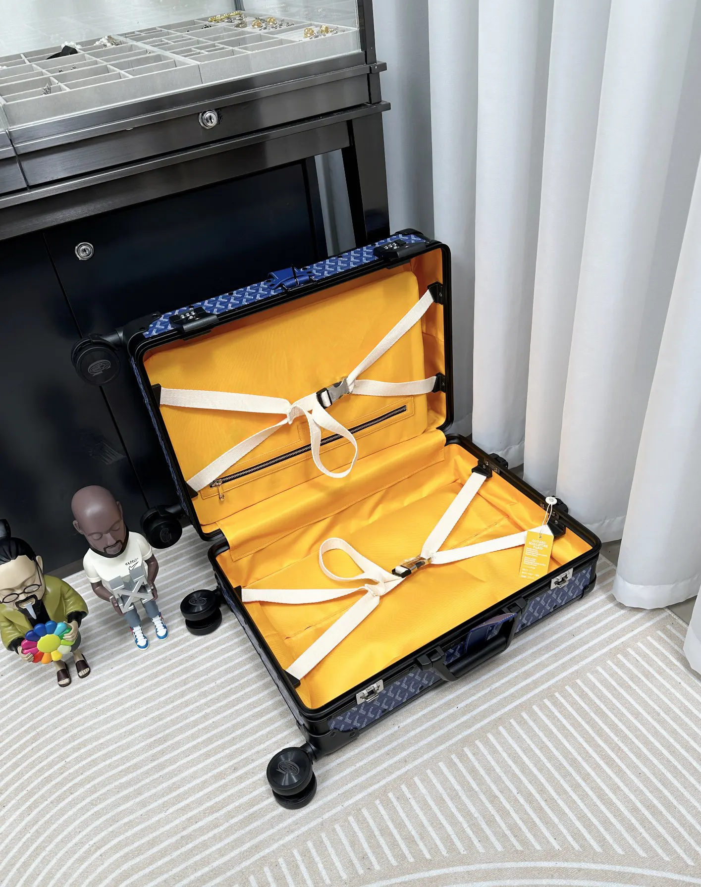 Goyard 戈雅 行李箱 拉杆箱 時尚新宠 復古形的 旅行拉杆款 輕便出行款(數字4) Goyard 戈雅 行李箱 拉杆箱 時尚新宠 復古形的 旅行拉杆款 輕便出行款(數字4)