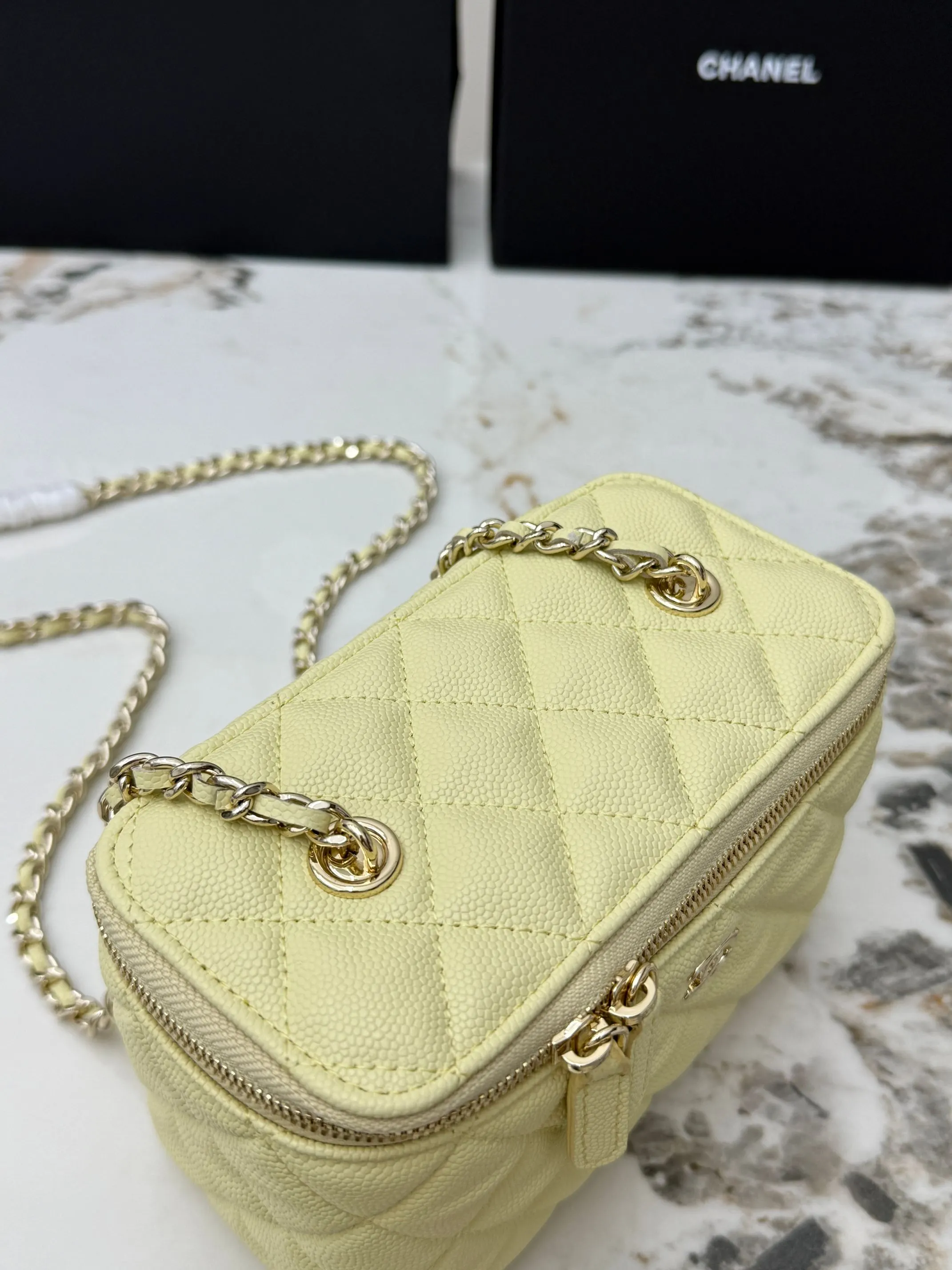Chanel Gold Chain Bag Leather