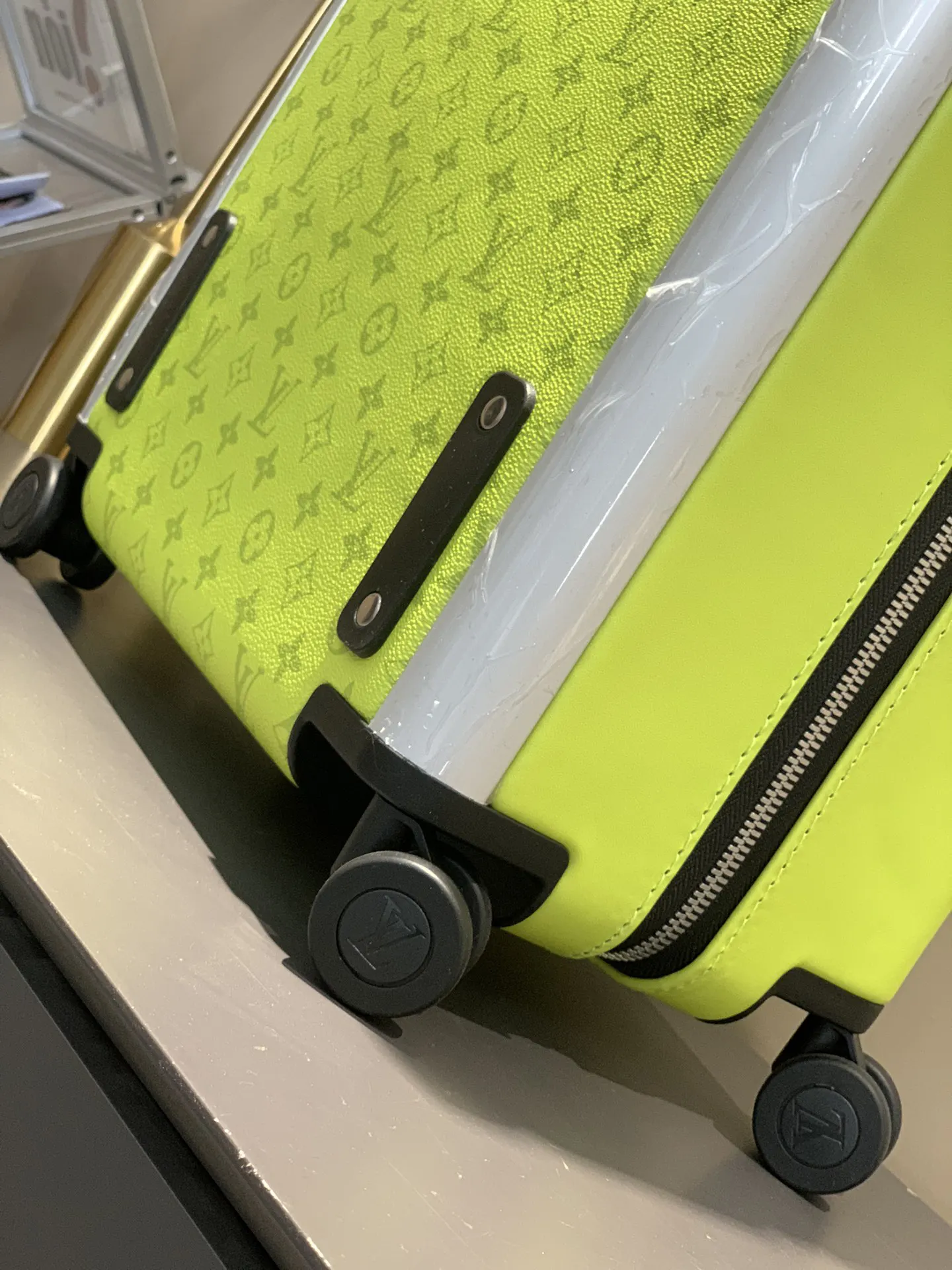 灰色 银色 行李箱 旅行拉杆款 轻便出行款