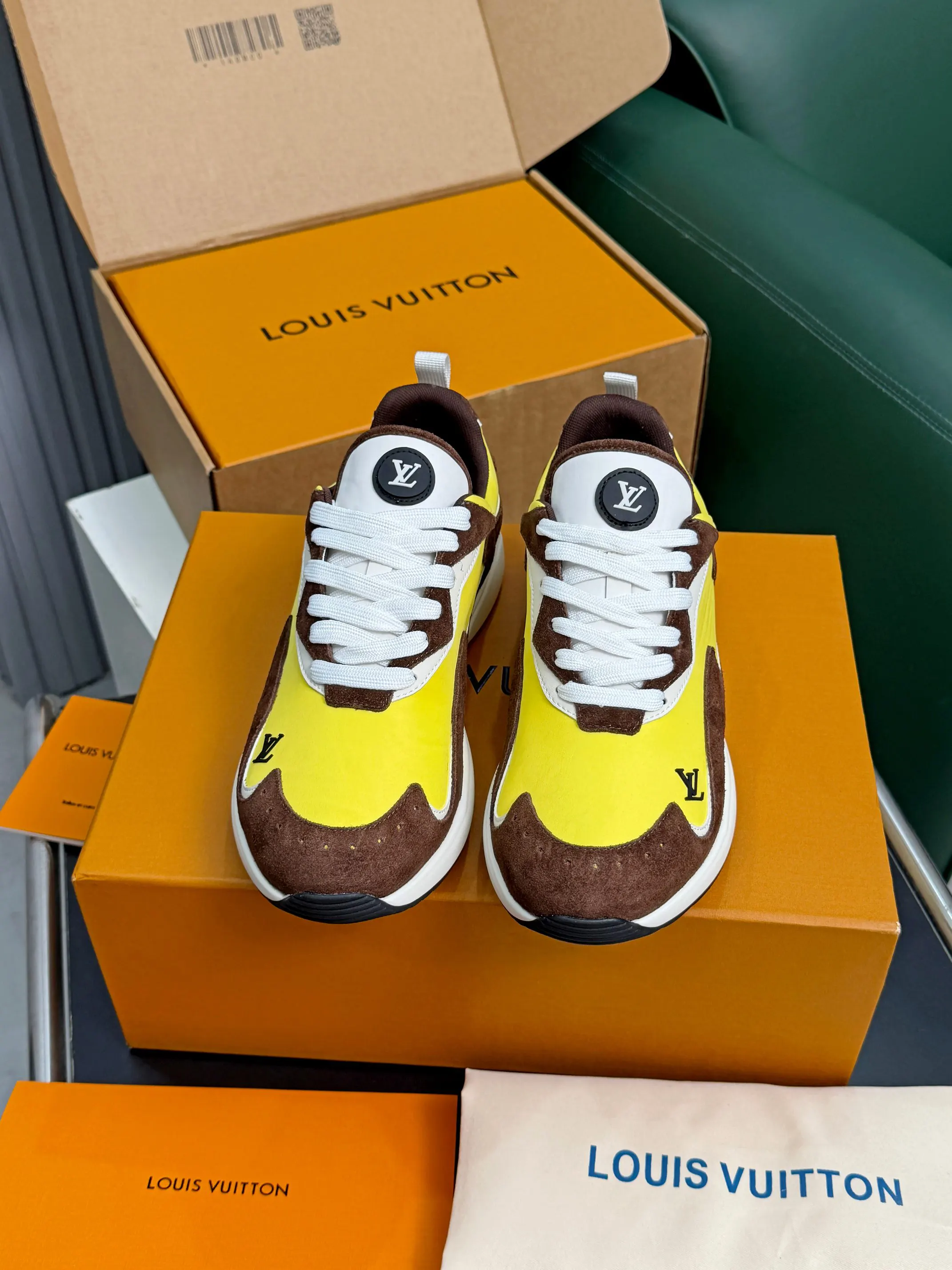 Louis Vuitton 运动鞋