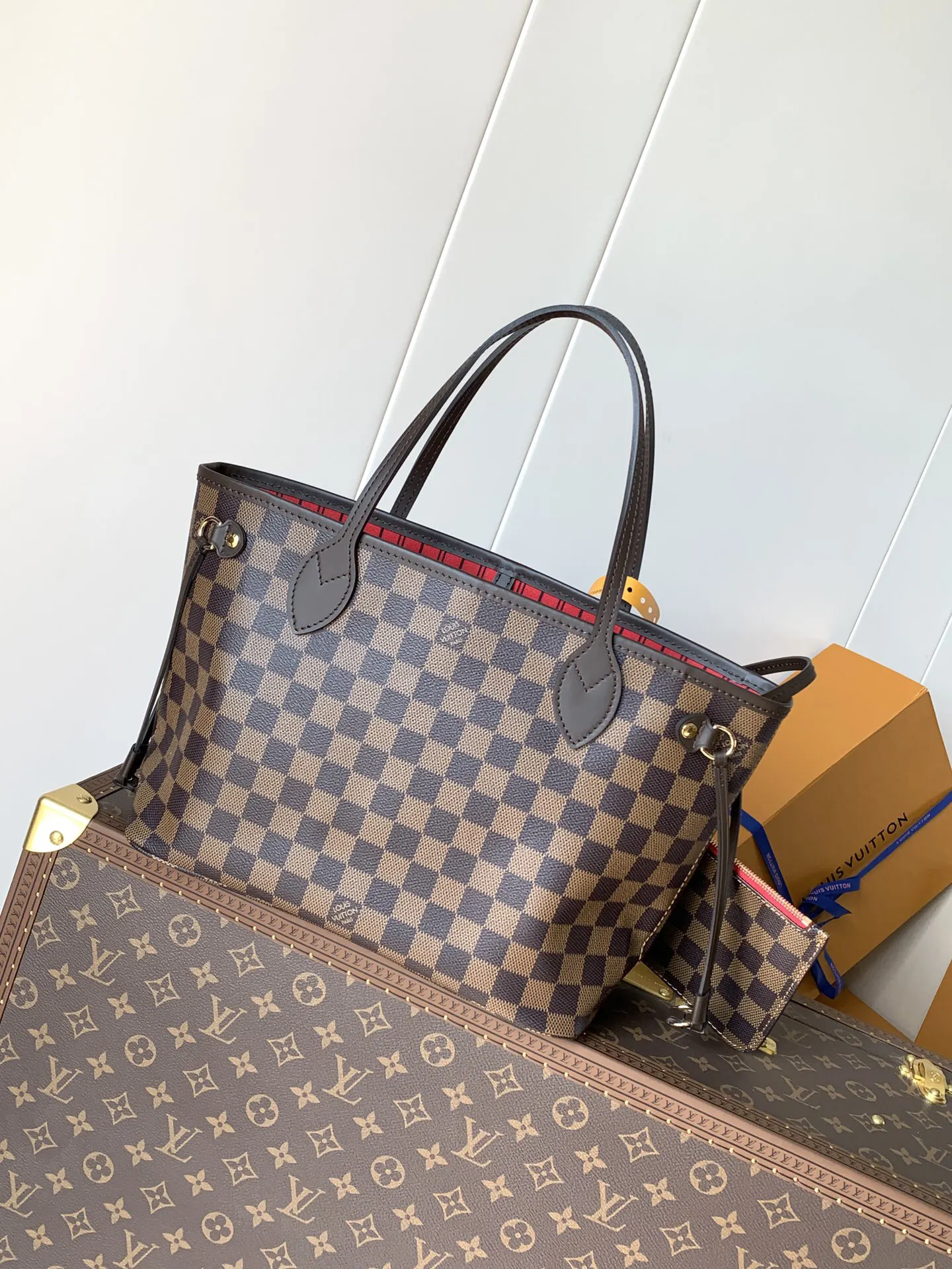 LV Neverfull 金色 牛皮 手拿包 精致手拿款