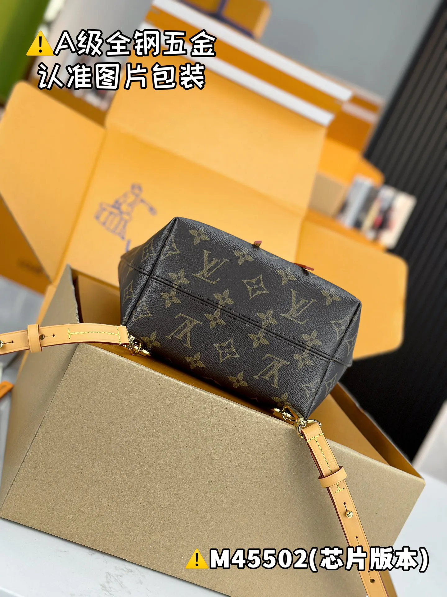 高弹面料 MONTSOURIS BB 雙肩包 实用雙肩款