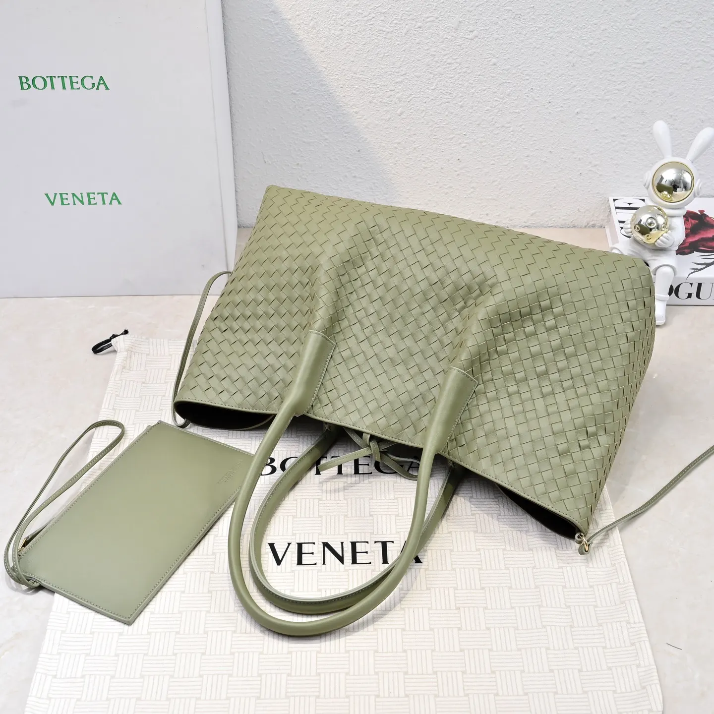 Bottega Veneta 牛皮 托特包 大容量托特款