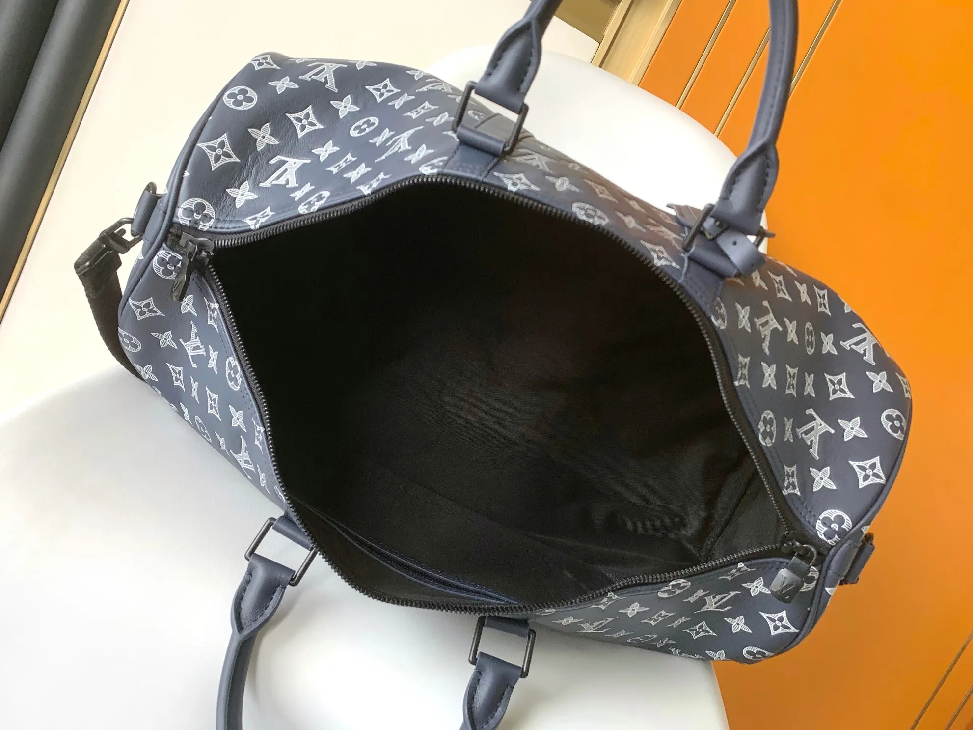 Louis Vuitton Black Fashion Item Travel Image 18 Louis Vuitton Black Fashion Item Travel Image 18