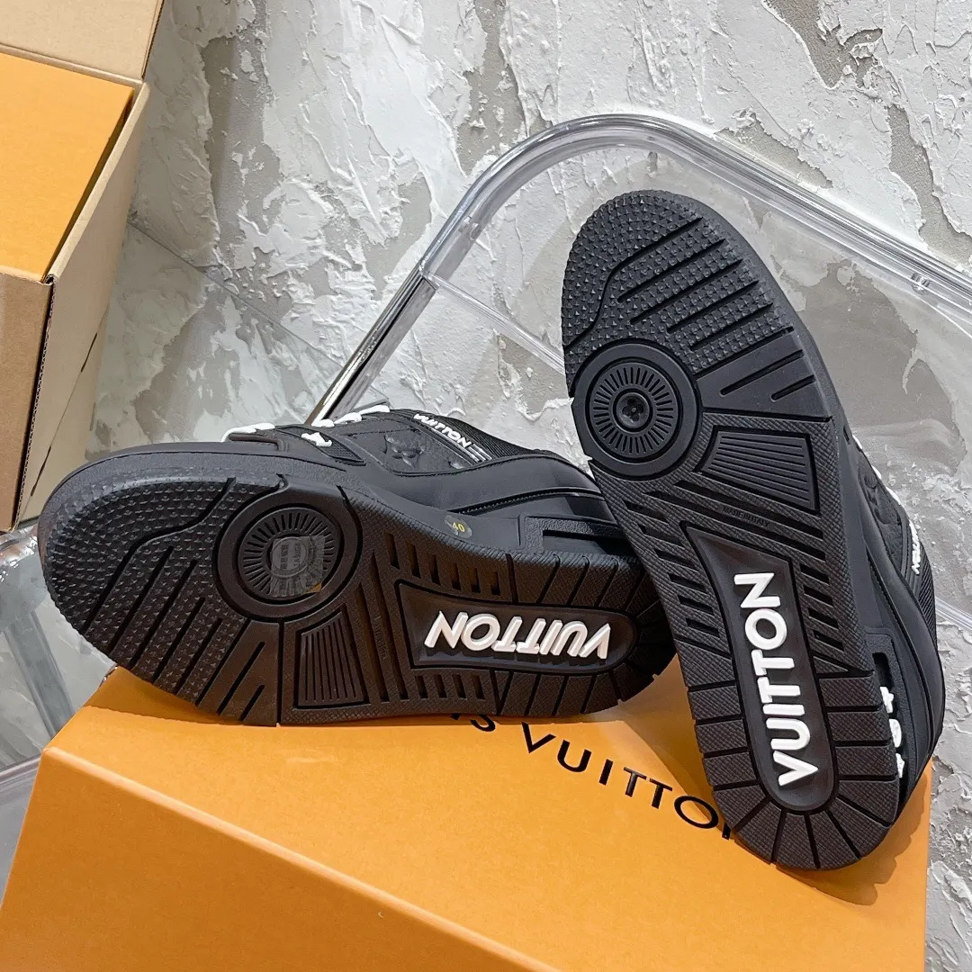 Louis Vuitton 老花 运动鞋