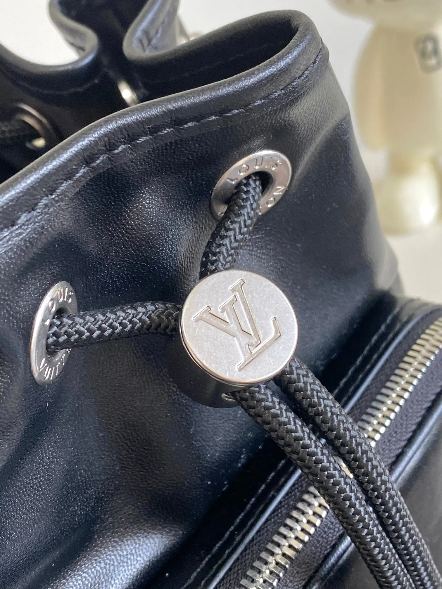 LV 牛皮 厘米 高 宽 长度 水桶包 休闲水桶款
