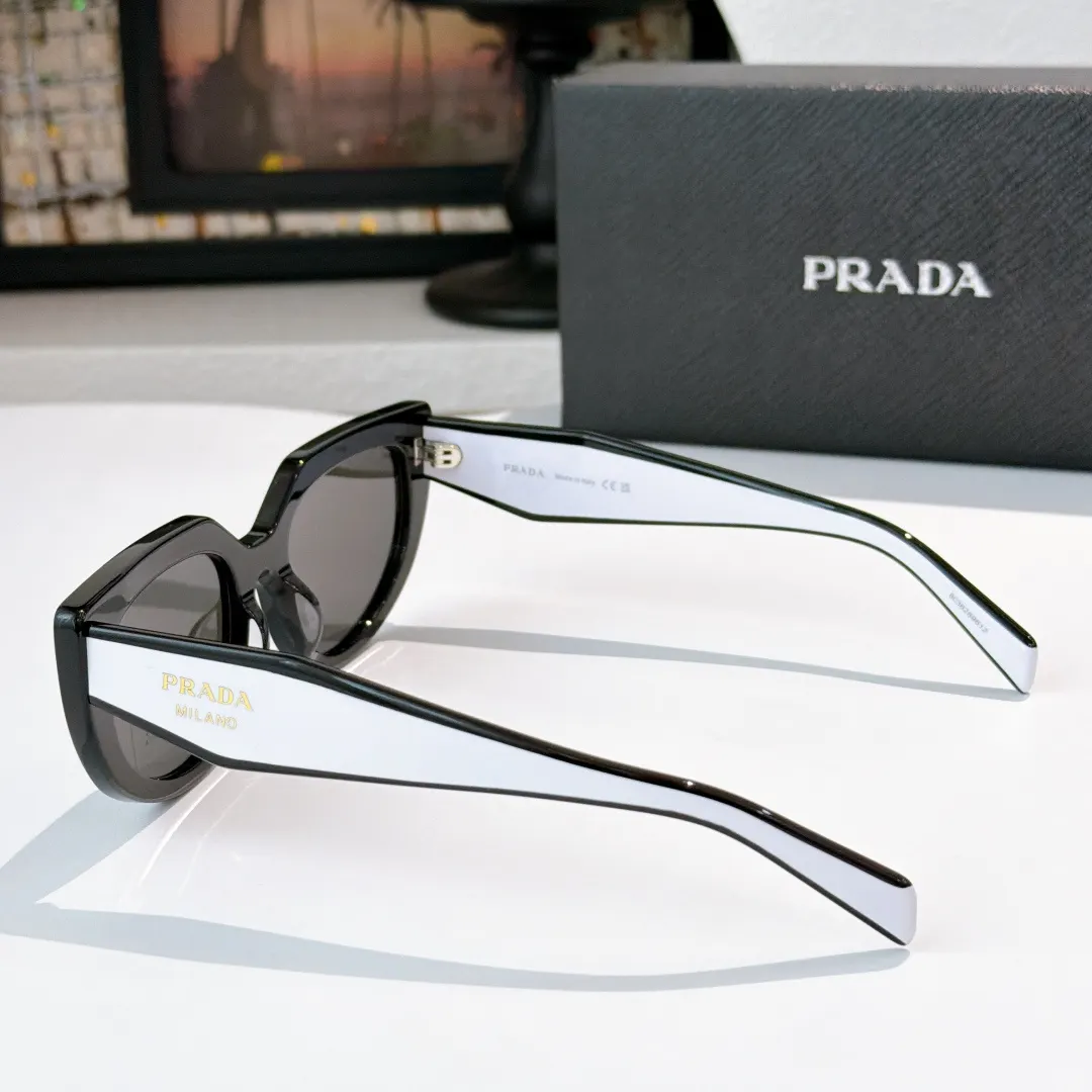 PRADA PR D02SF 太阳眼镜 时尚遮阳款