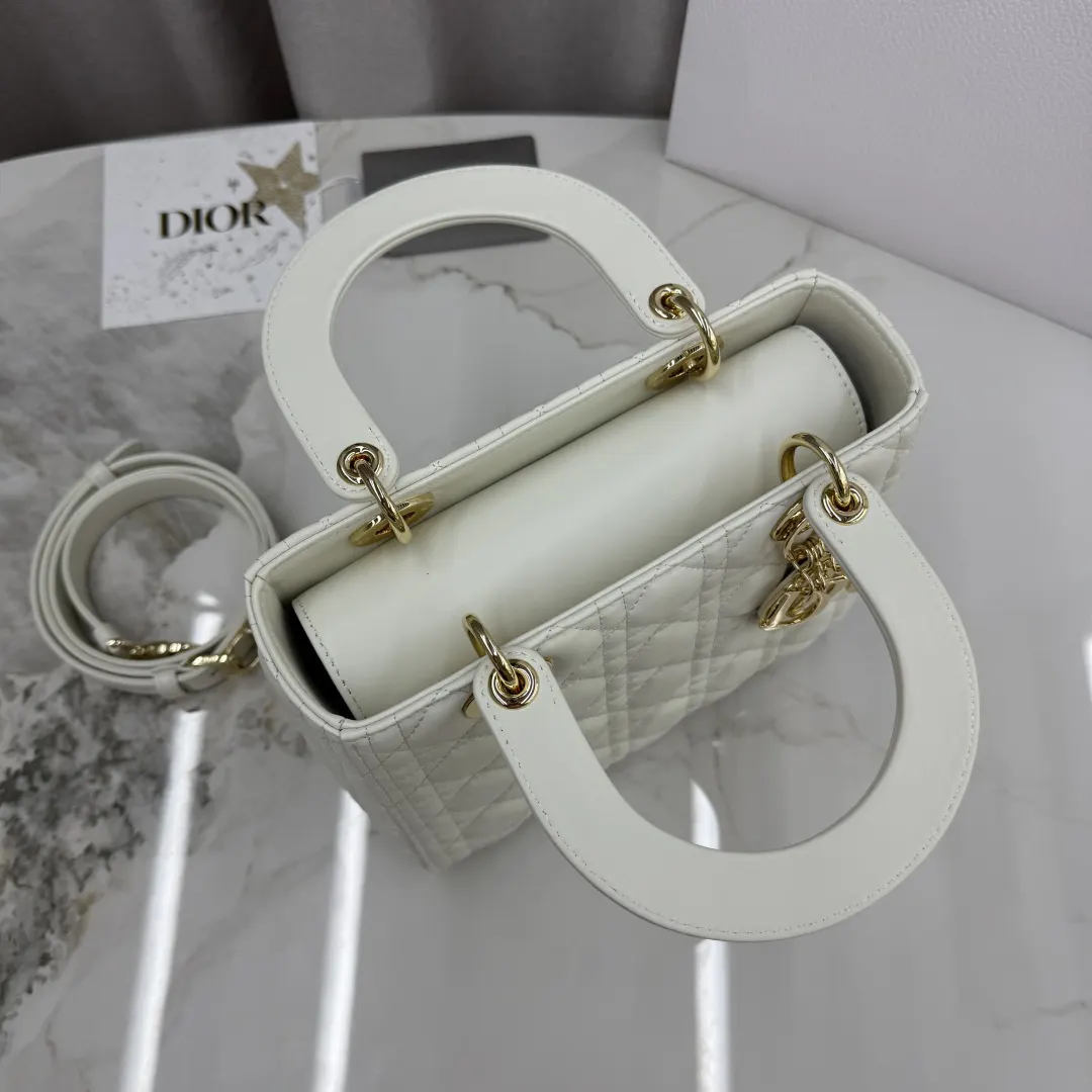Dior Lady Dior Lady 奶白羊皮手袋 经典藤格
