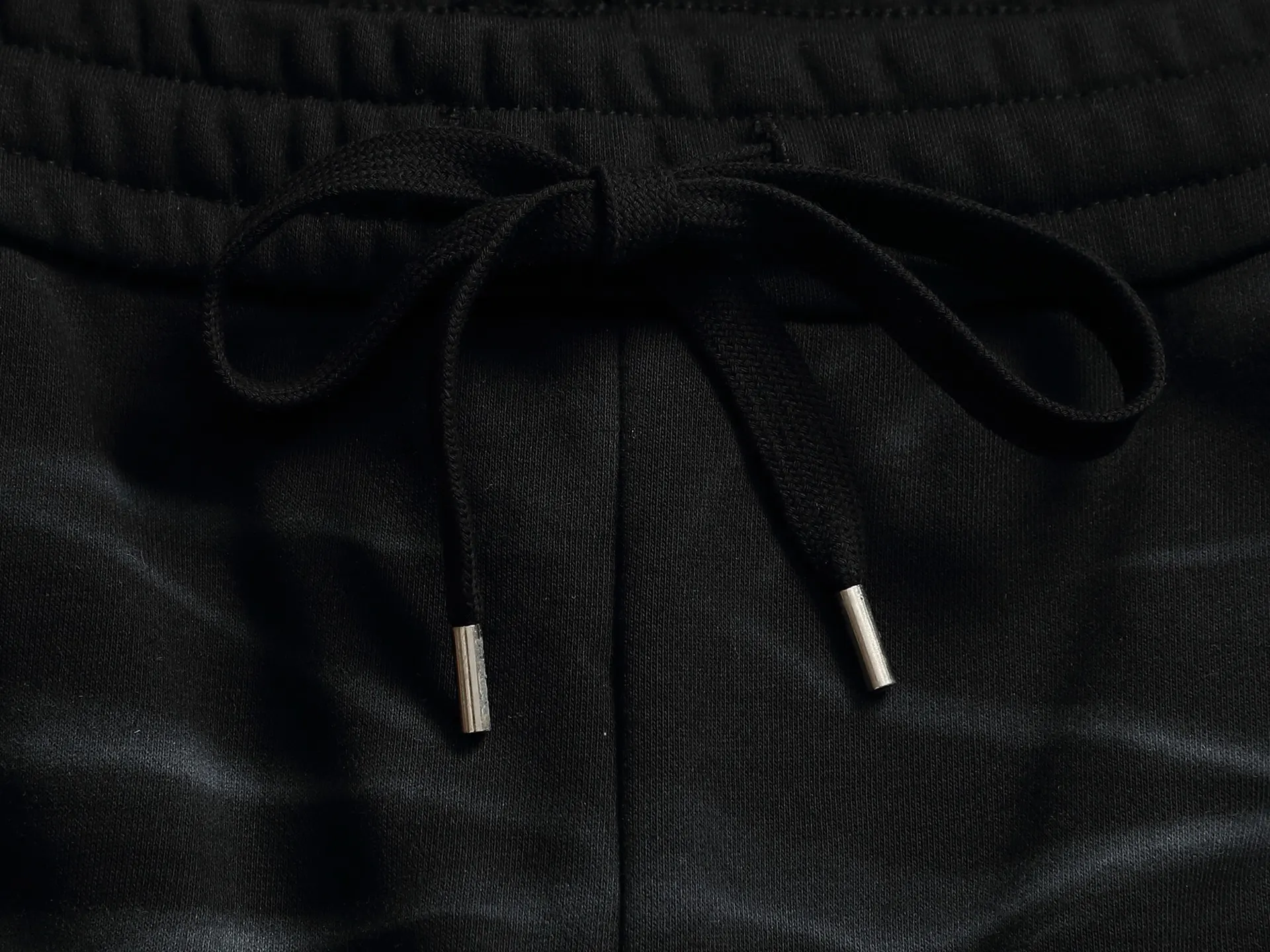 Balenciaga 黑色 皮革 T恤(數字7)