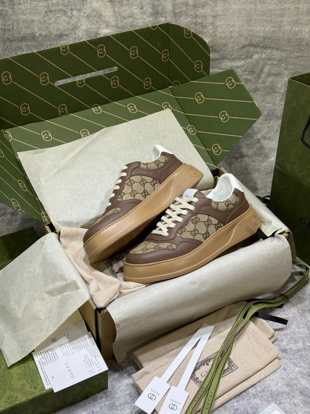 Gucci Logo Sneakers Image 8 Gucci Logo Sneakers Image 8