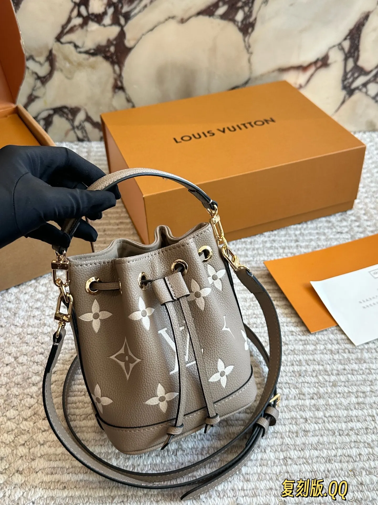 Louis Vuitton Monogram Bucket Bag Casual