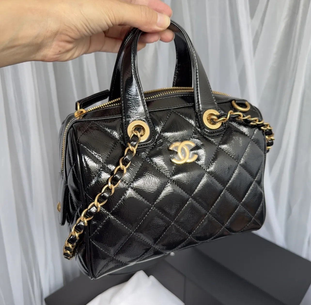 Crossbody Bag Lightweight Premium Leather