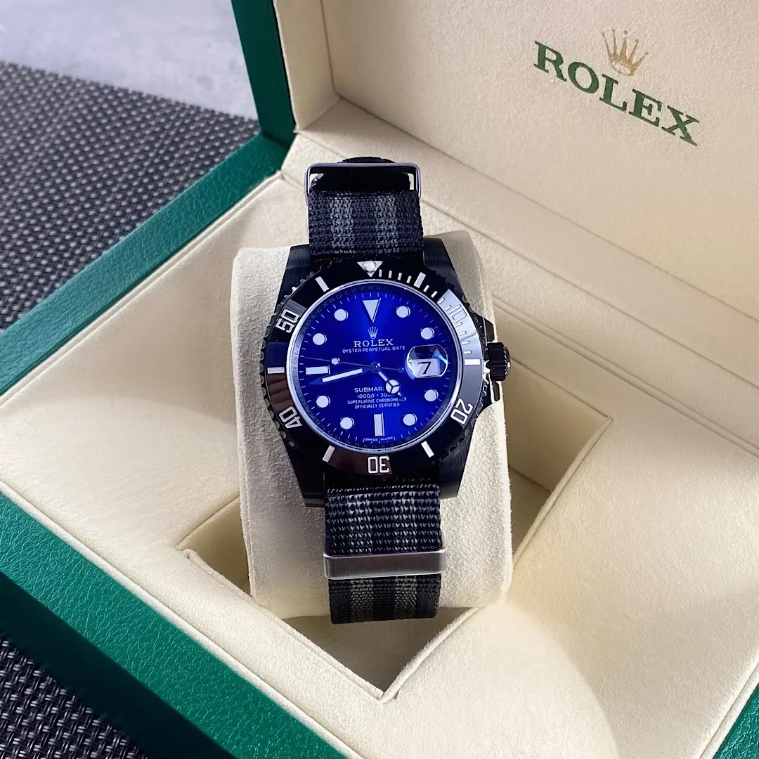 Rolex 黑色 红色 尼龙 手表 经典腕表款