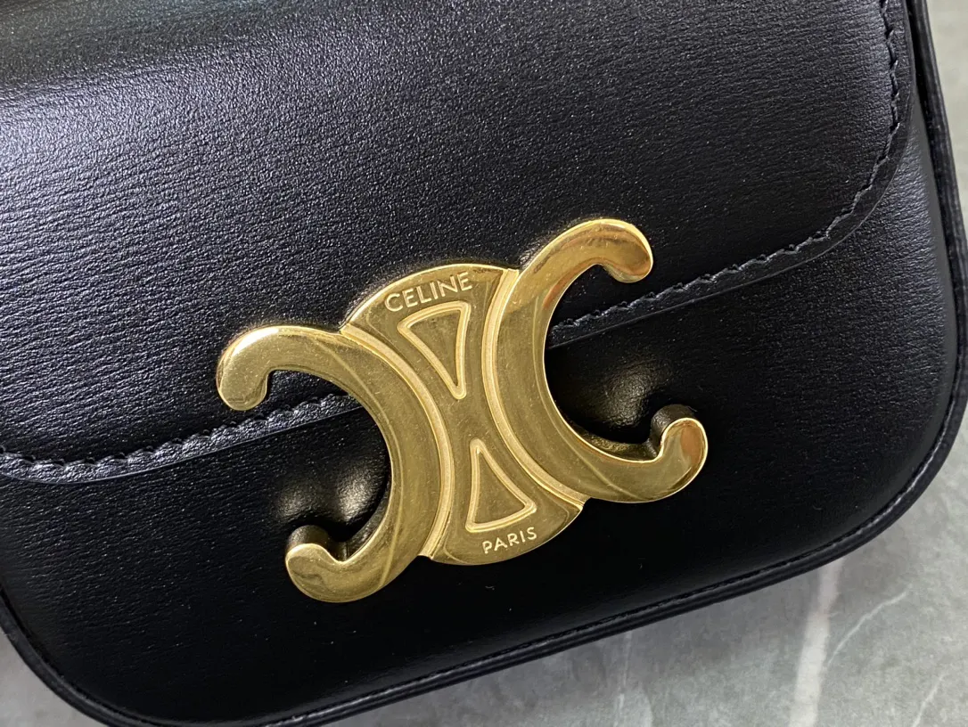 Celine 全皮黑 腰包 休闲腰包款