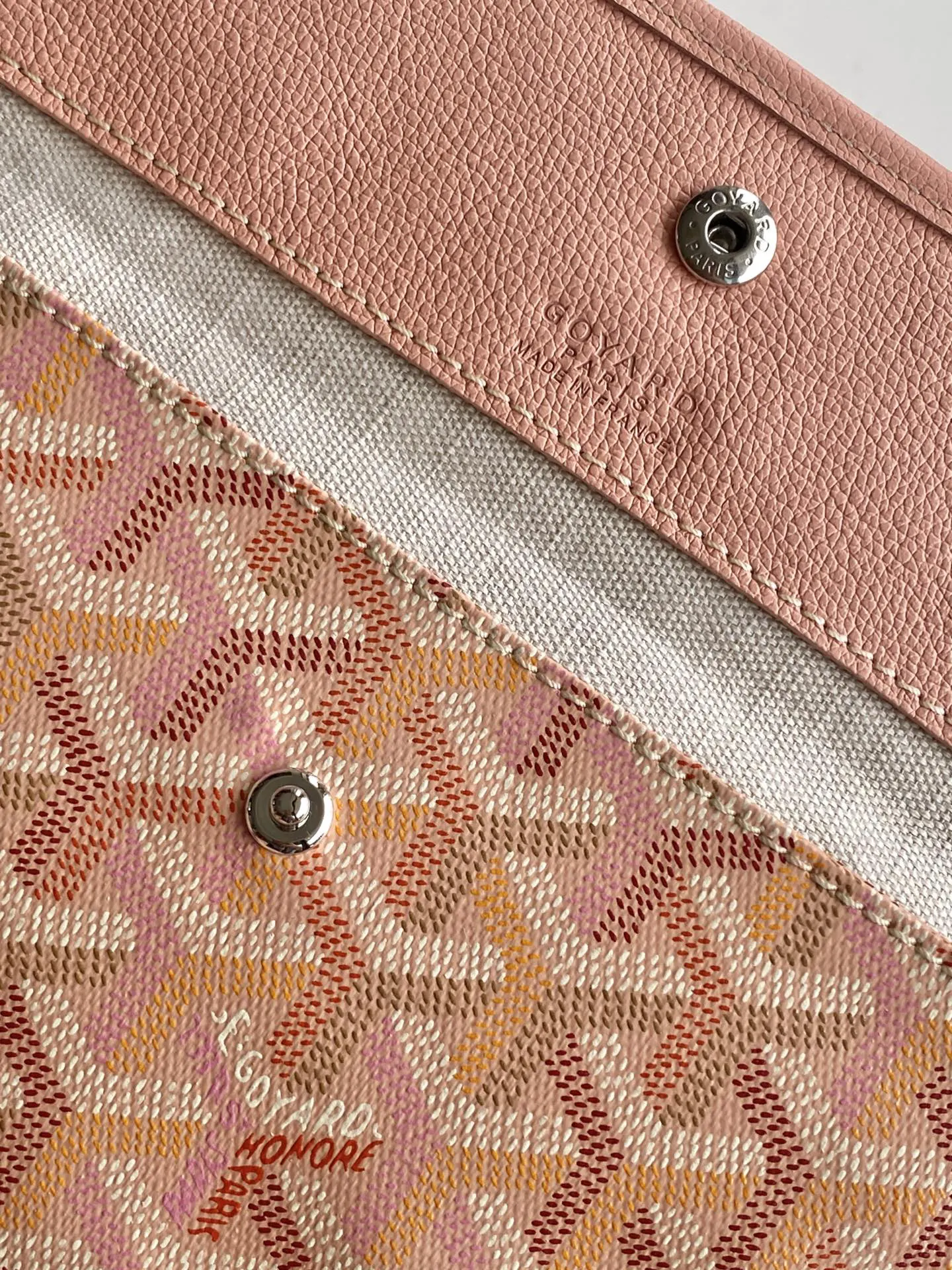 Goyard Fashion Item Travel Image 9 Goyard Fashion Item Travel Image 9