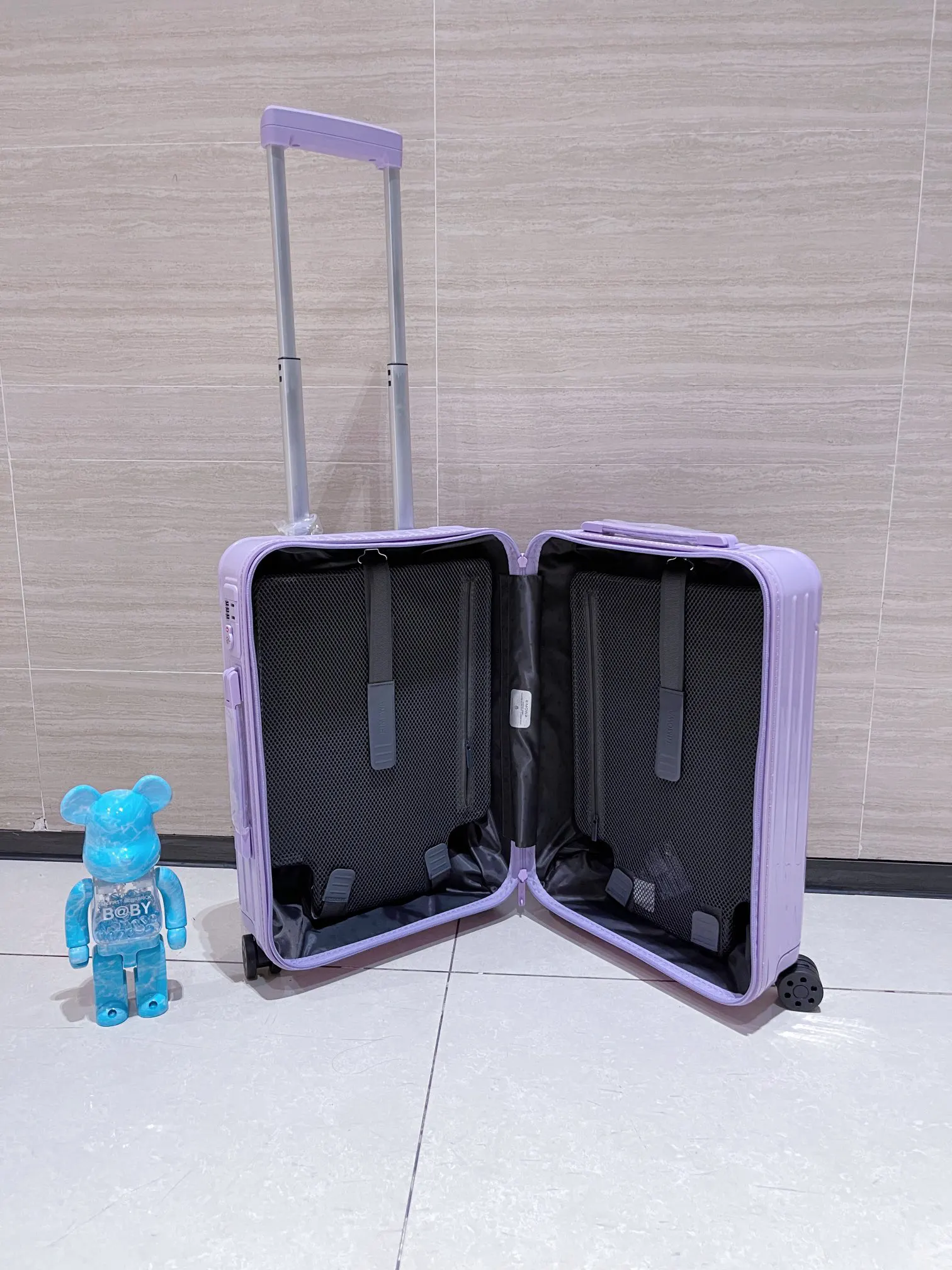 白色 藍色 日默瓦rimowa拉杆箱行李箱登机箱旅行箱方胖子運動 旅行拉杆款 輕便出行款